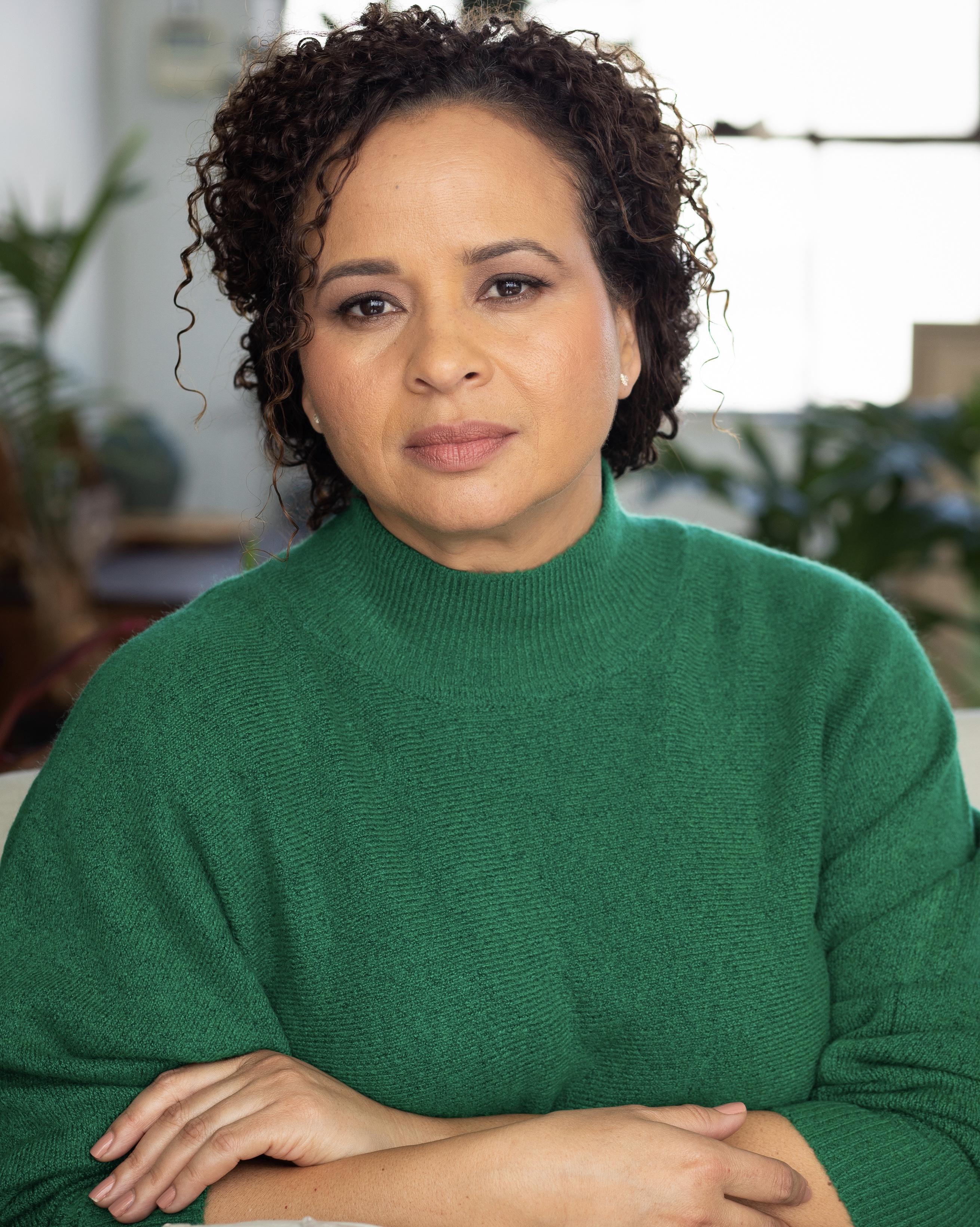 actor Magda Rivera large photo