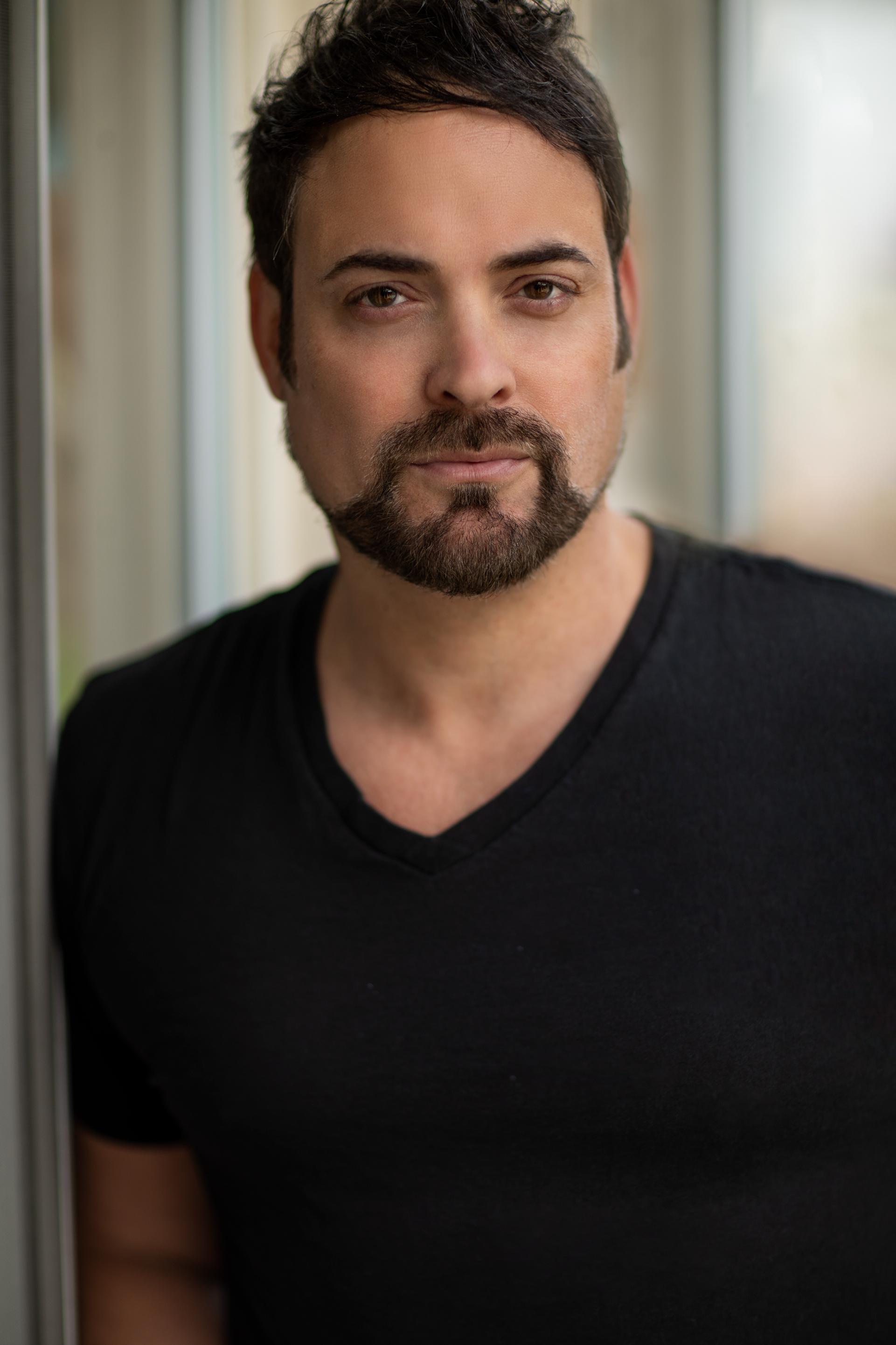 actor Arthur Colombino large photo