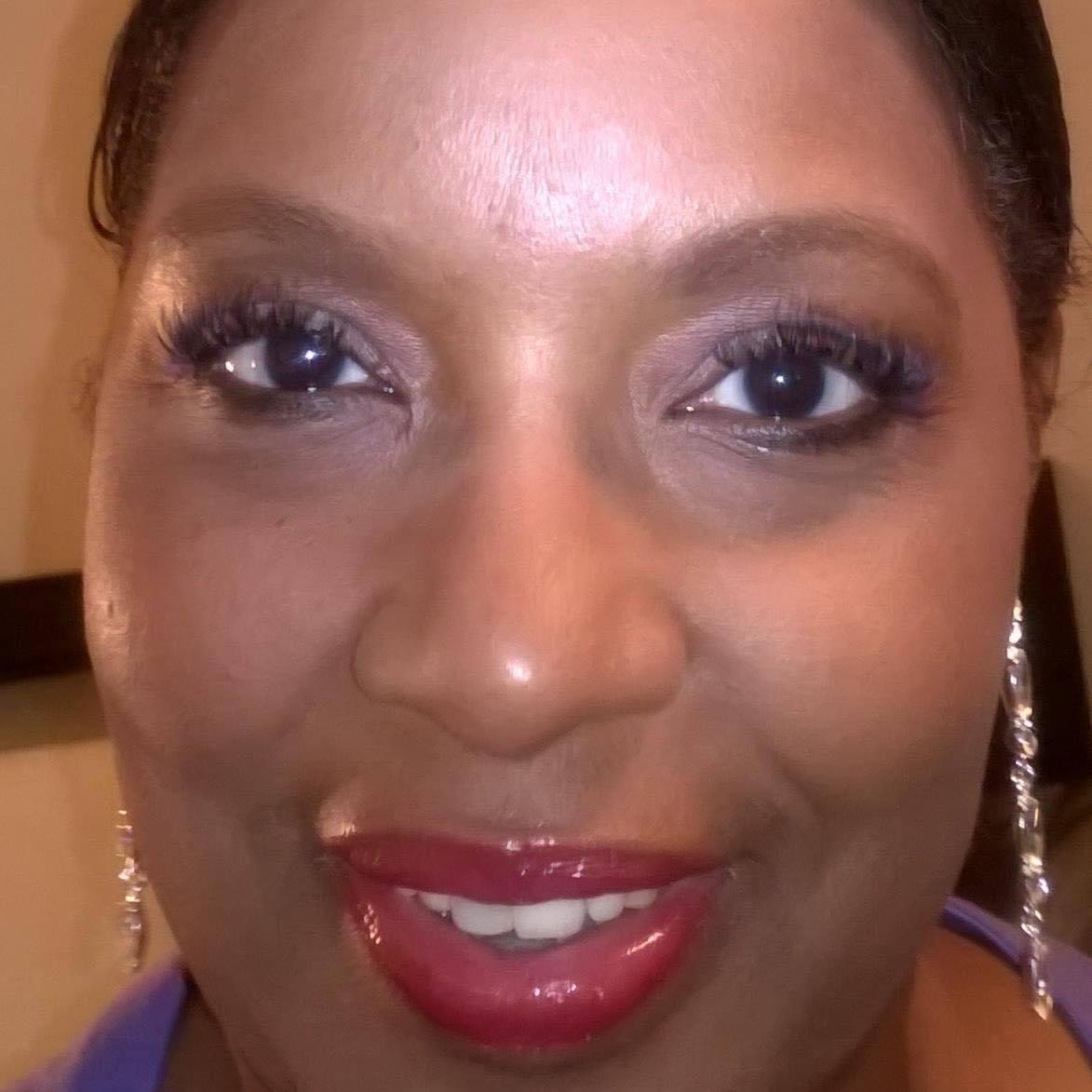 actor Tanya R. Barnes large photo