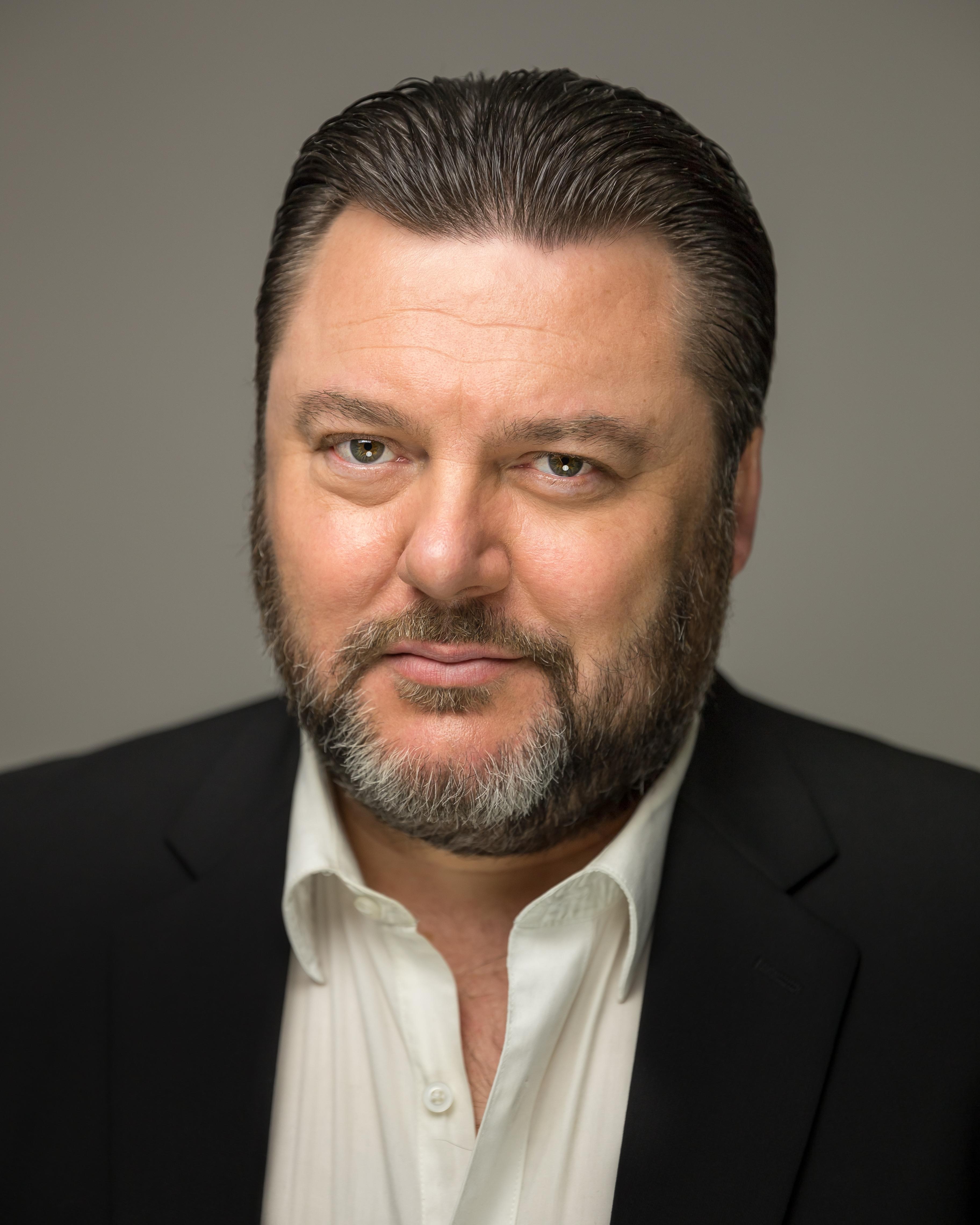 actor Rob Locke large photo