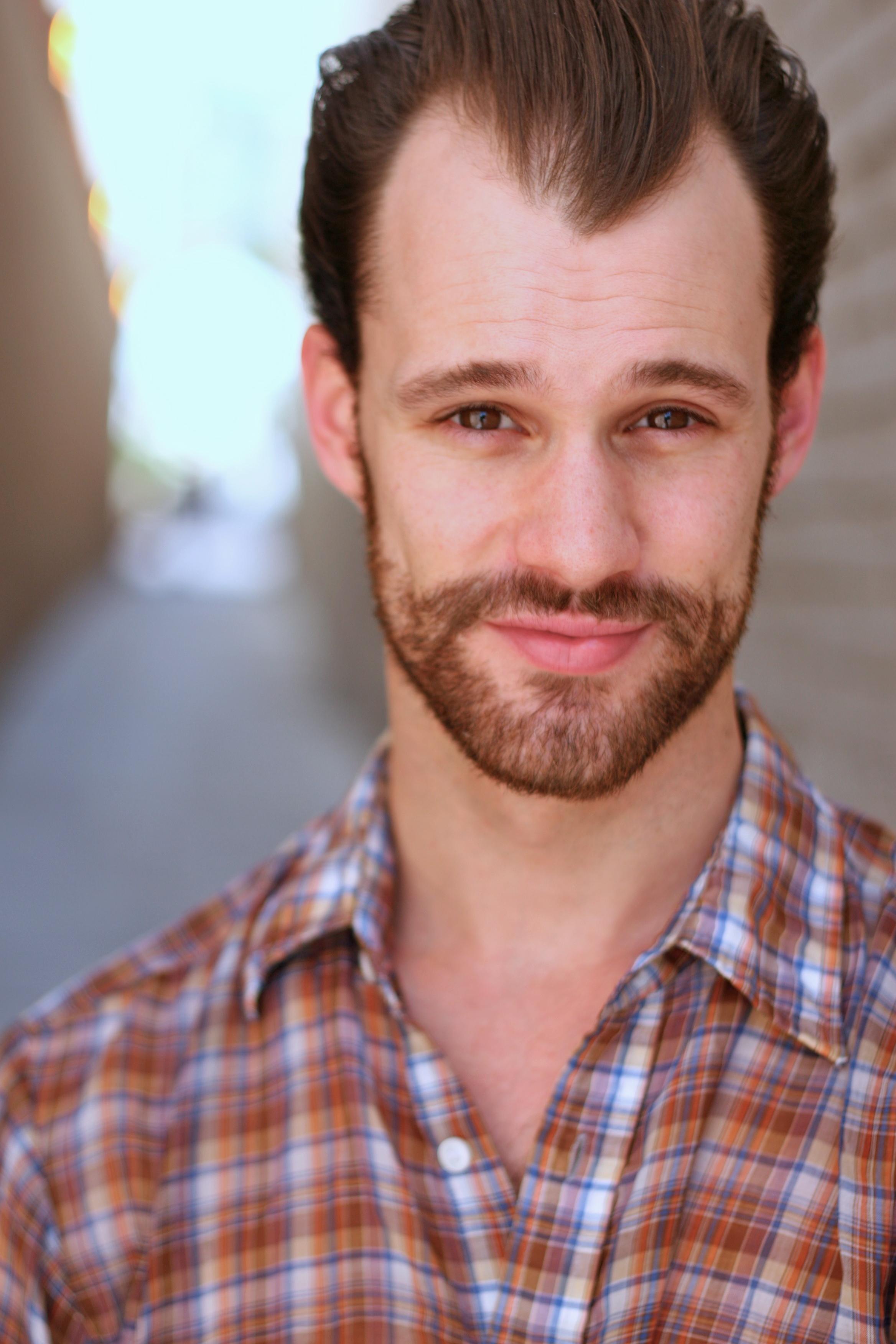 actor Harlon Miller large photo