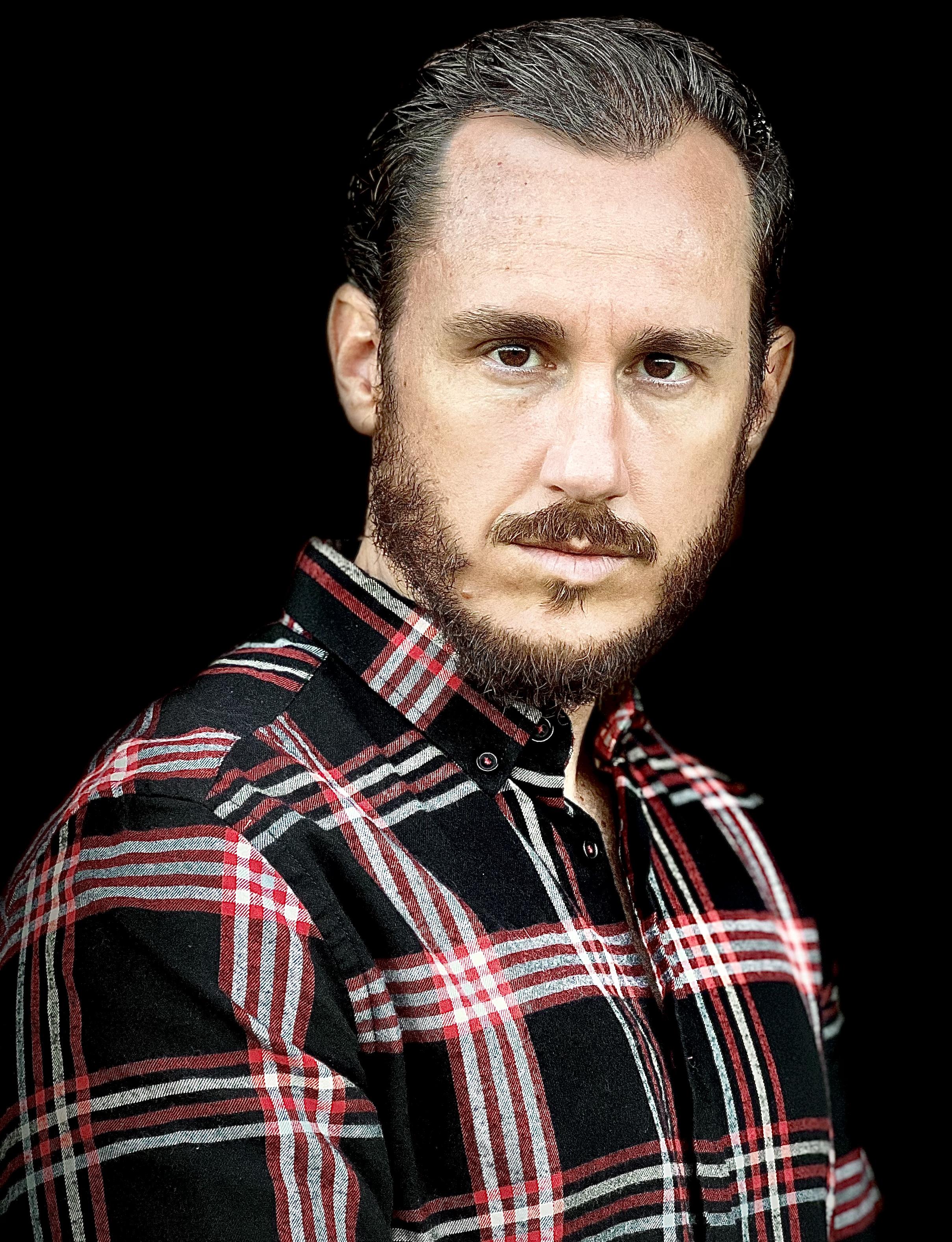 actor Carter Burch large photo