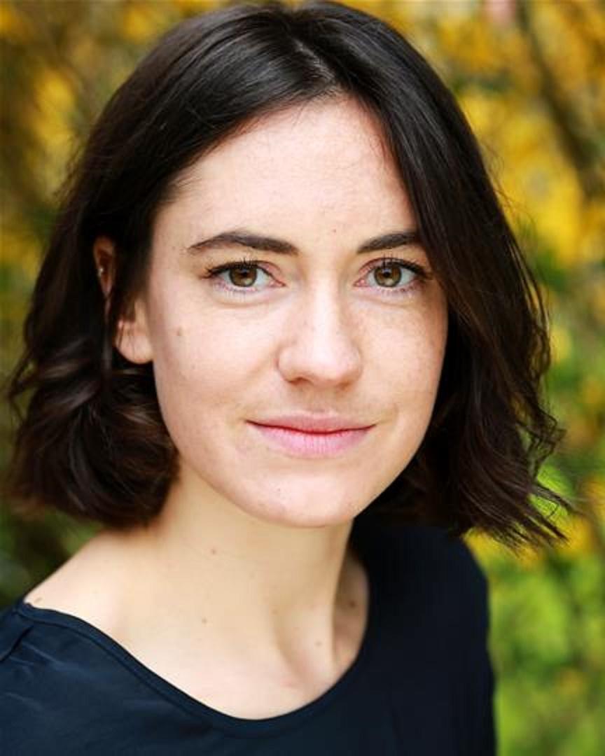 actor Amy Downham large photo