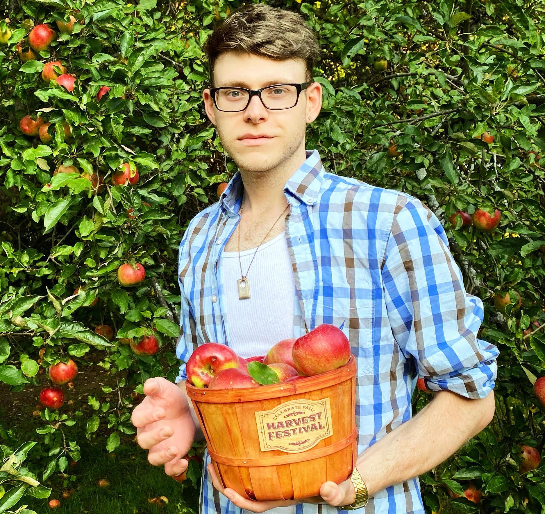 actor Michael Slack large photo