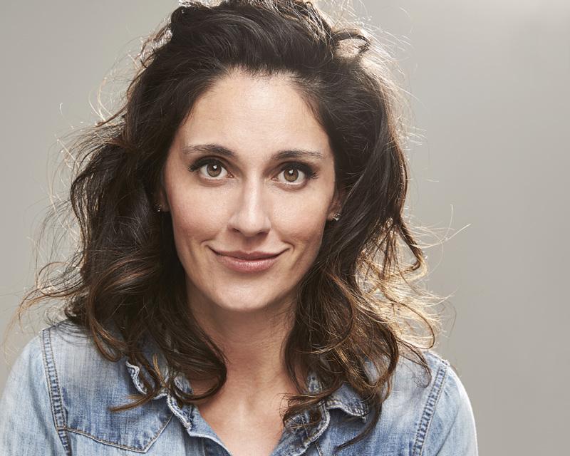 actor Cathryn Mudon large photo