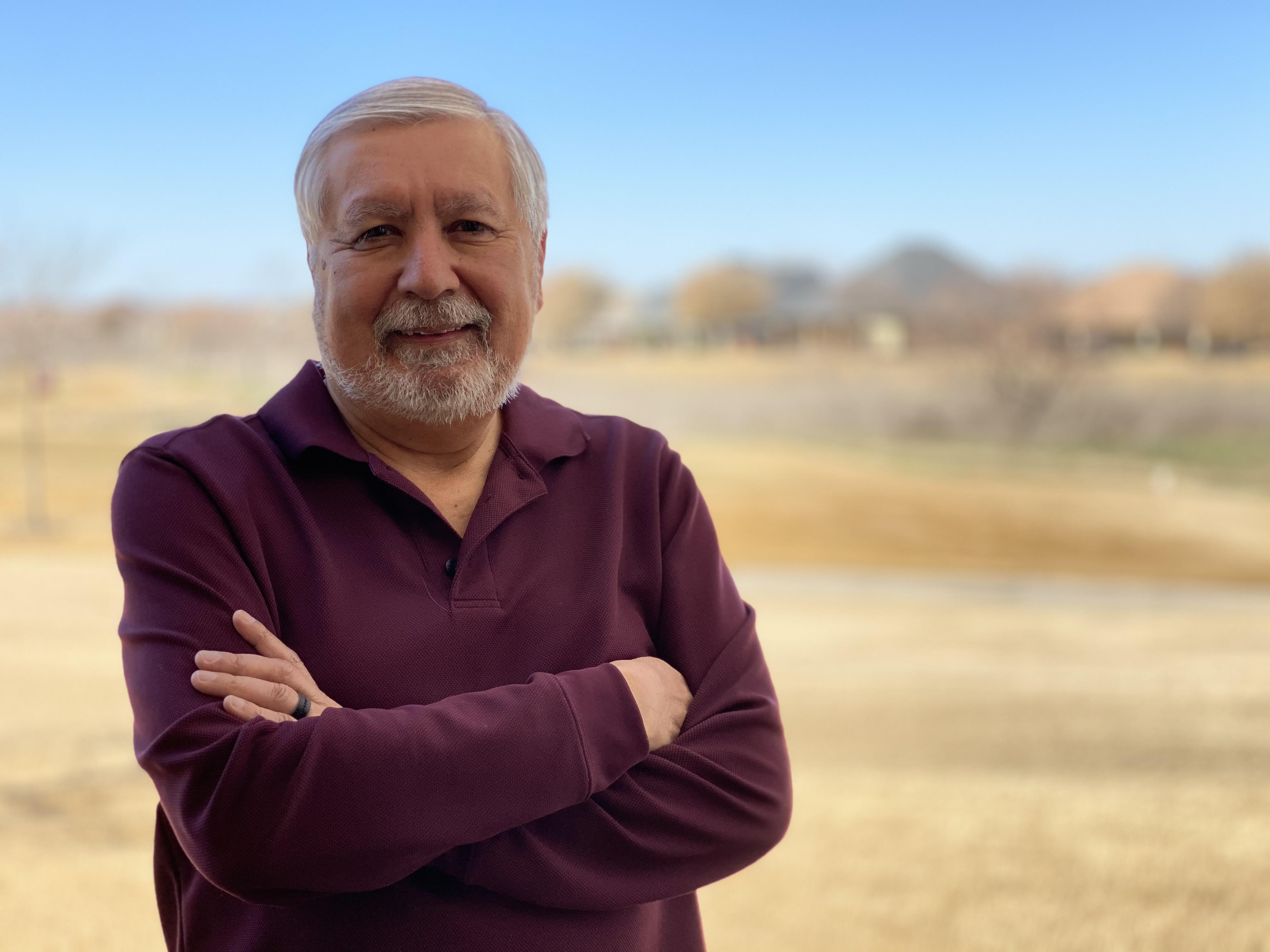 actor Tom Lopez large photo