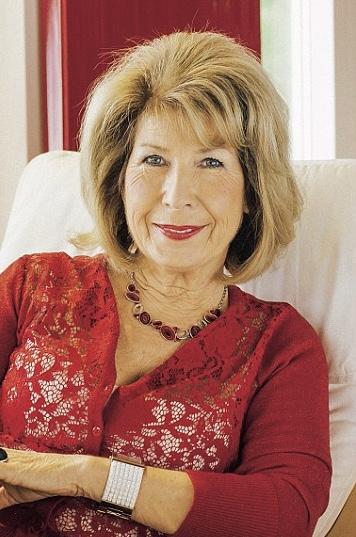 actor Jennie Bond large photo