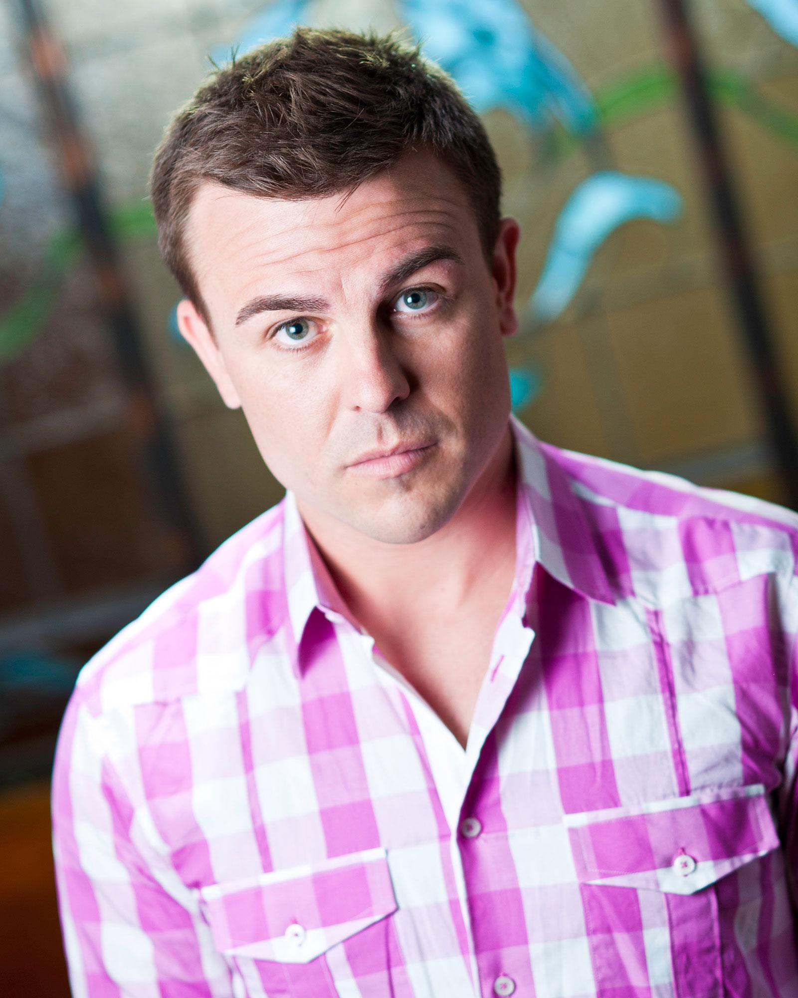 actor Brad Long large photo