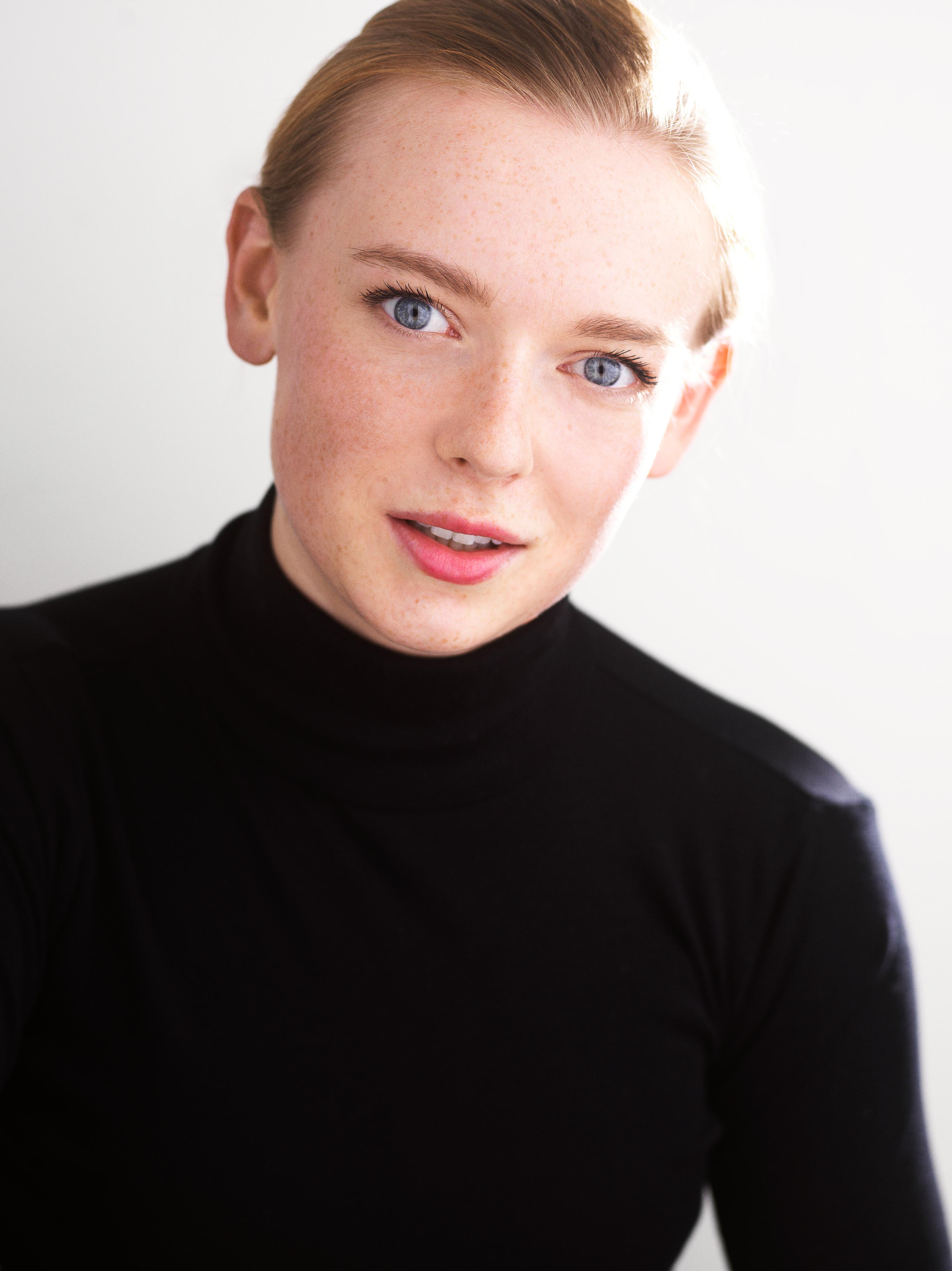 actor Mabel Thomas large photo