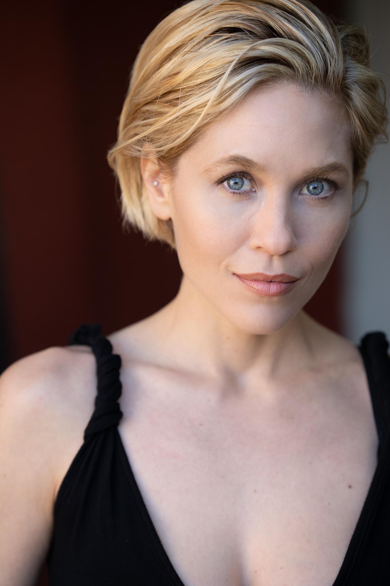 actor Ashley St. George large photo