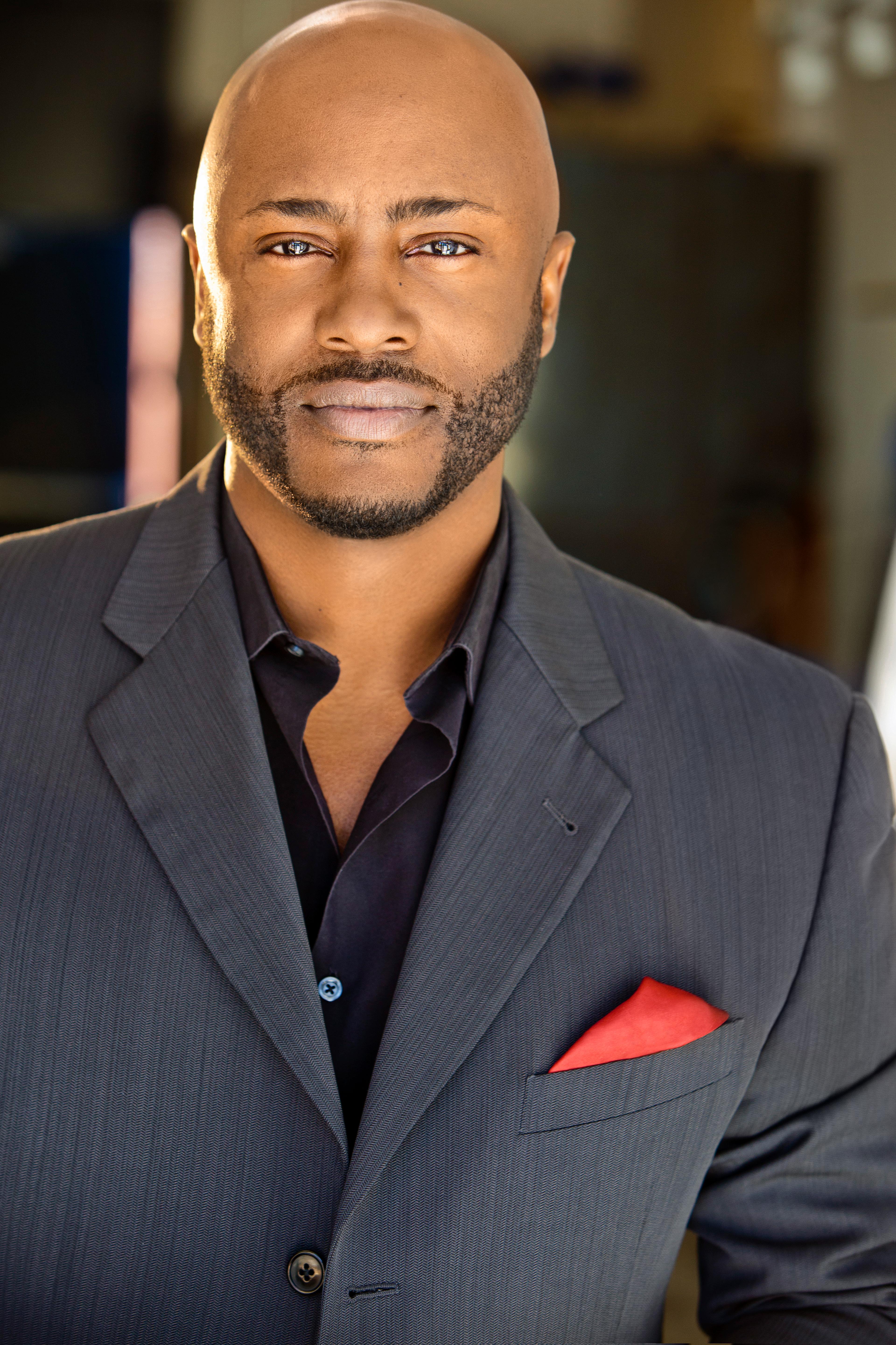 actor Diosiq Burné large photo