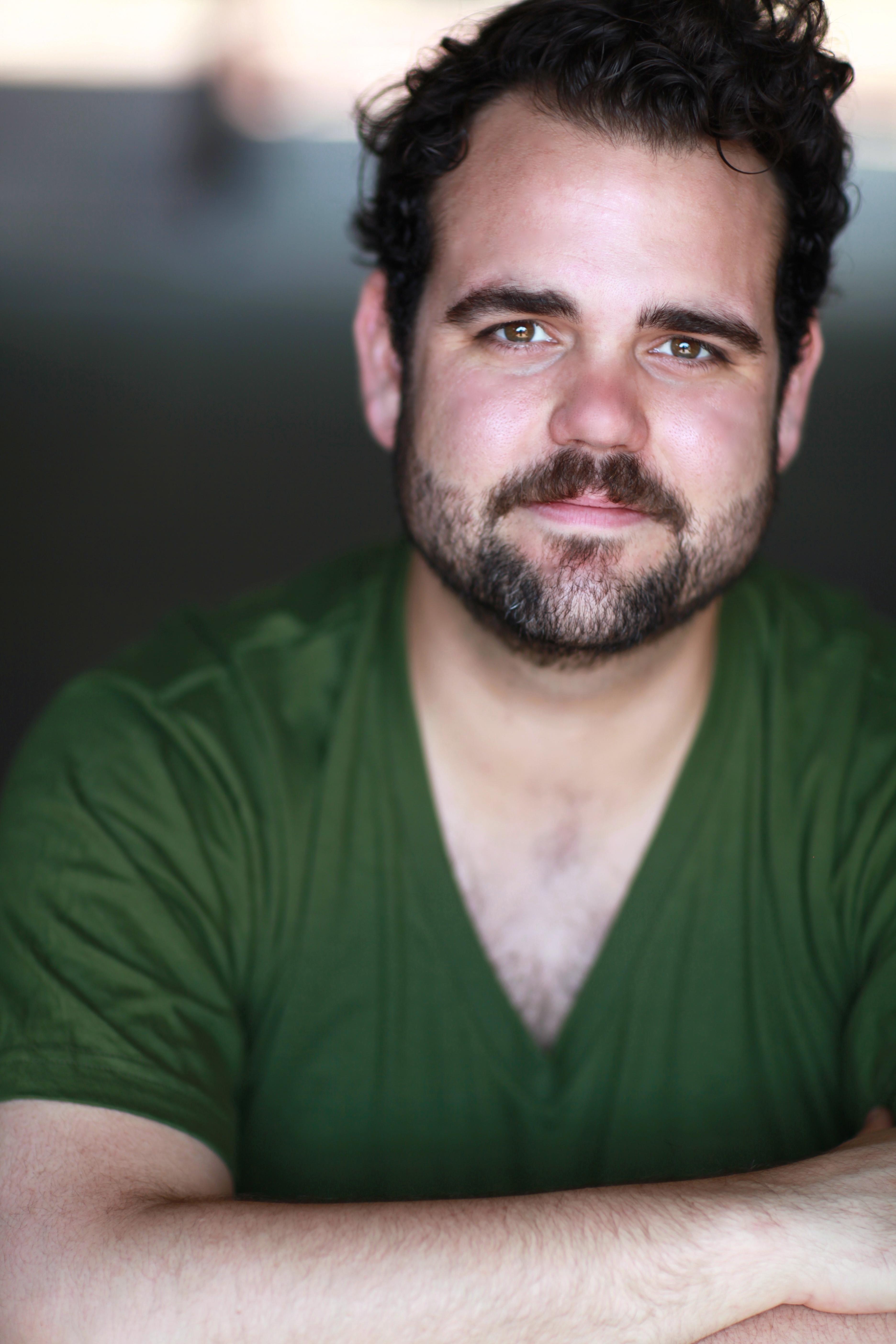 actor Greg Hildreth large photo