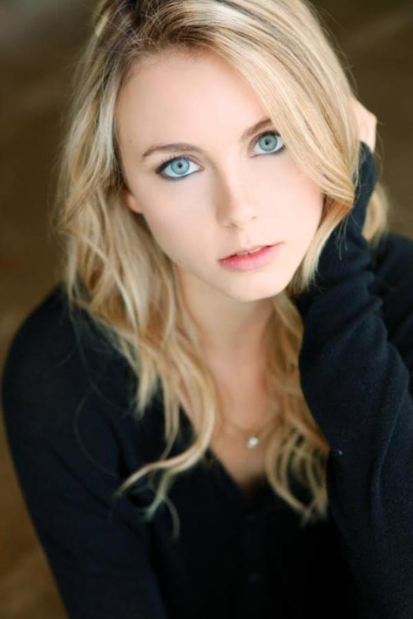 actor Natalie Hauck large photo