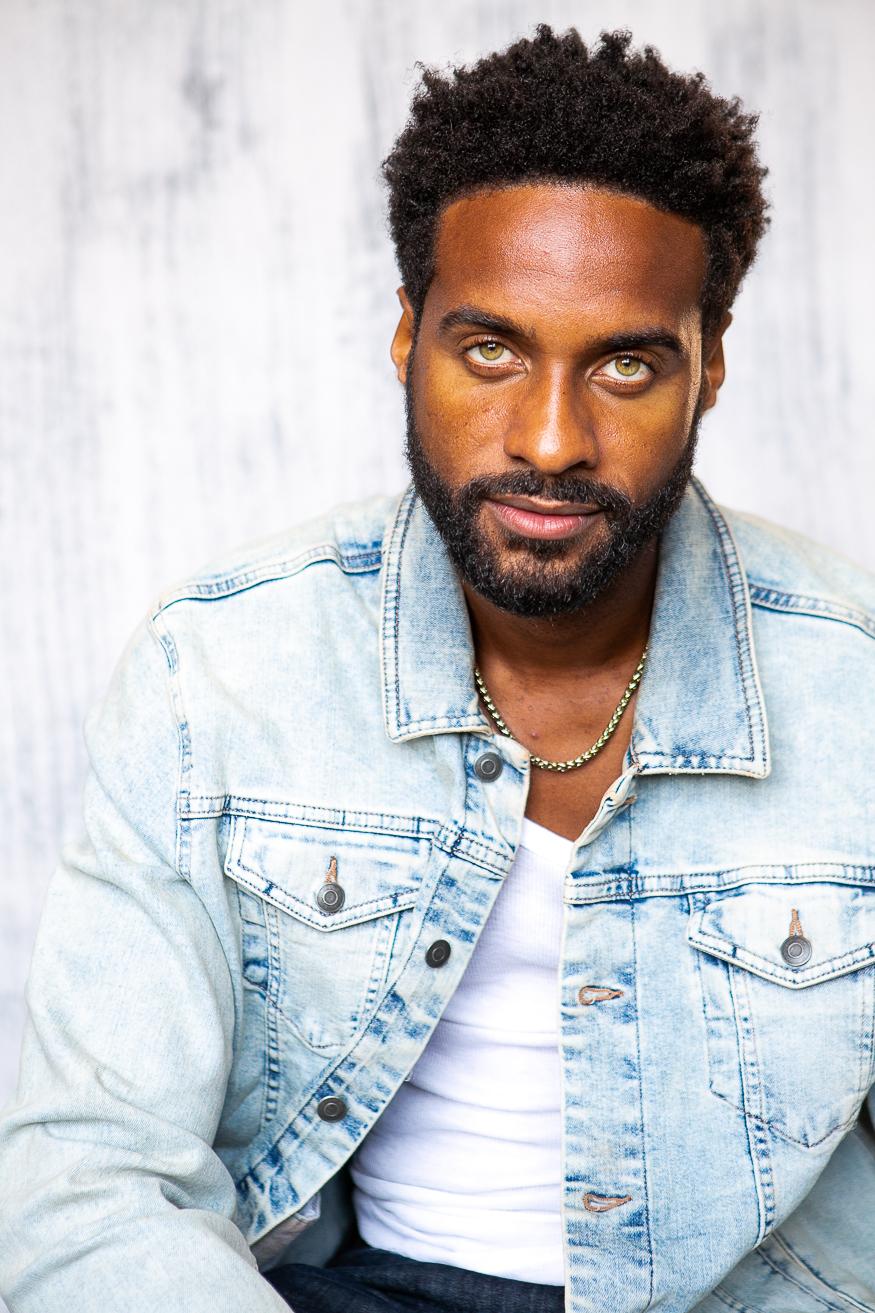 actor Andrew Adams large photo