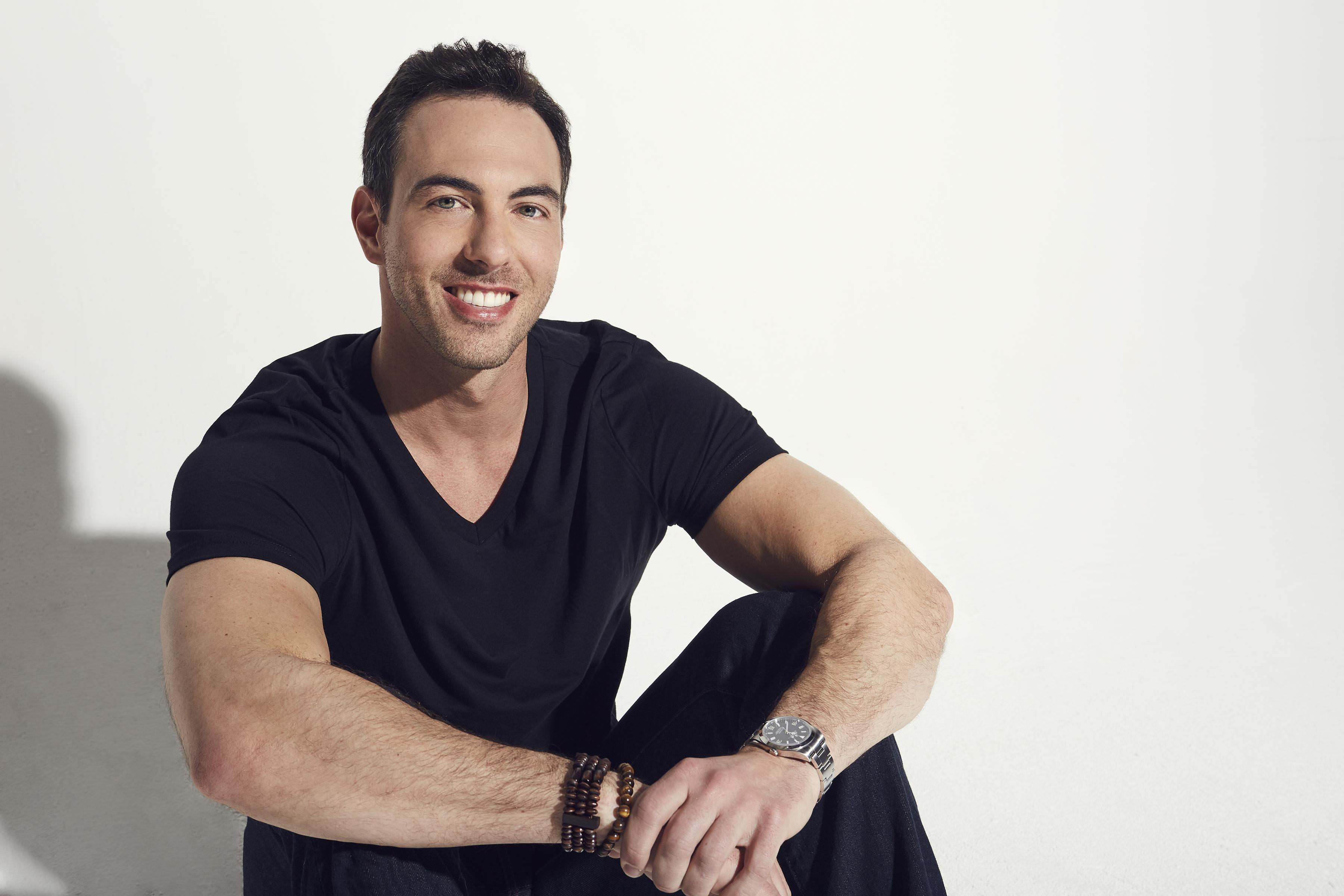 actor Chas Allen large photo