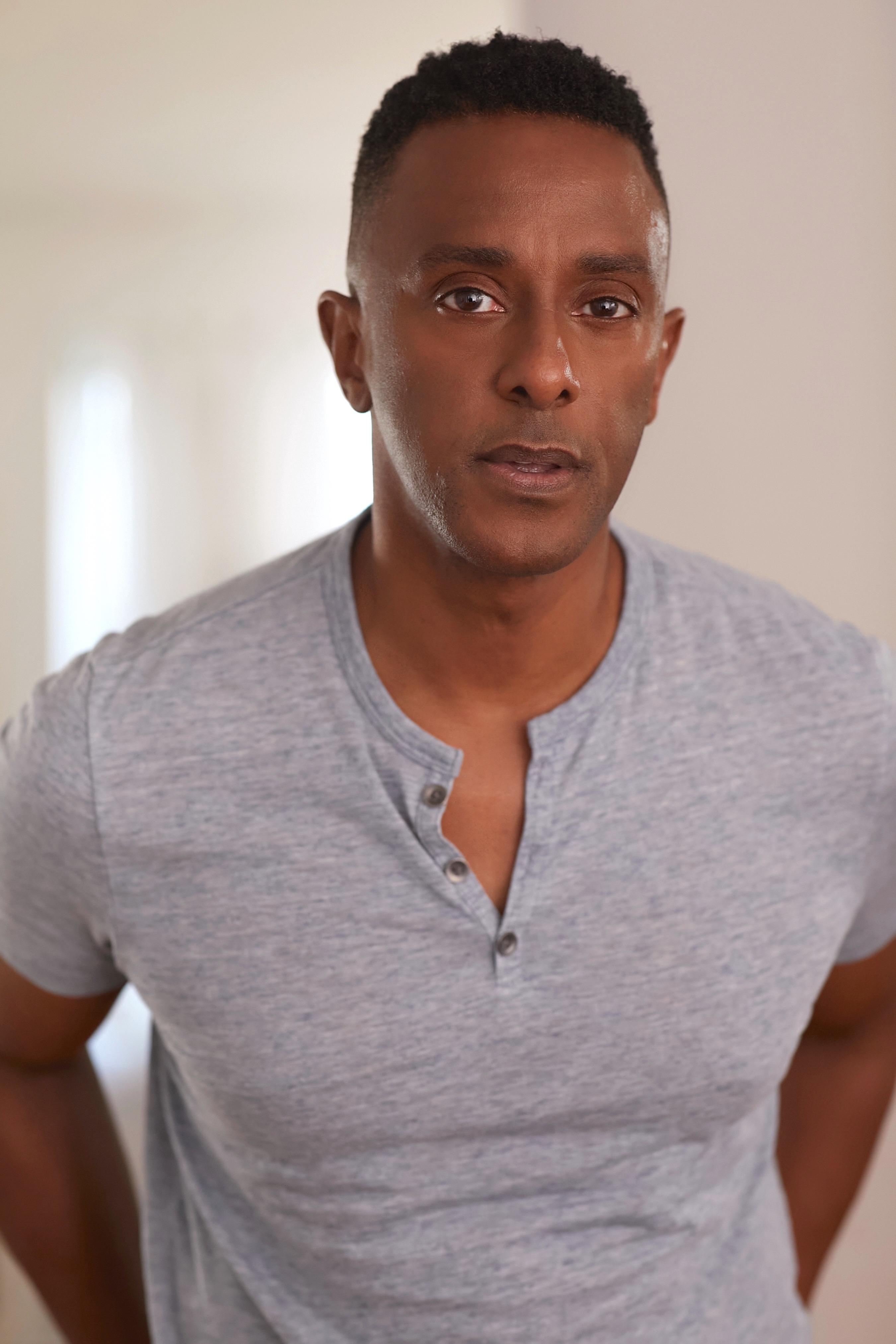 actor Teren Carter large photo