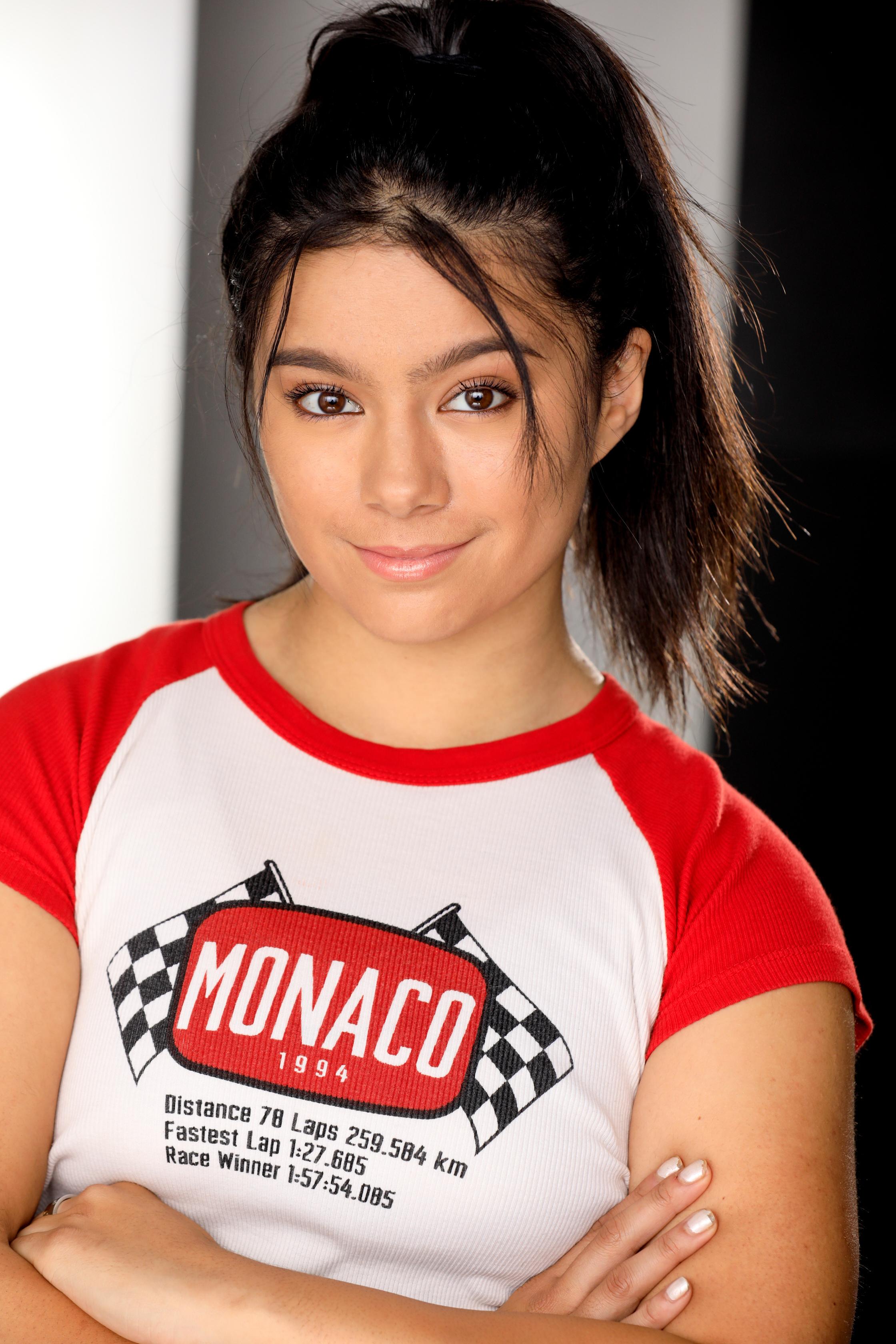 actor Gianna Gomez large photo