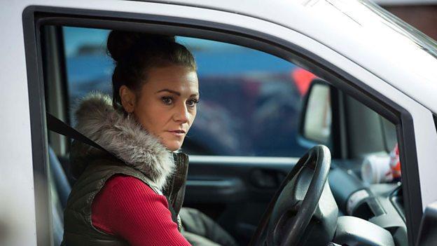 actor Kerri Quinn large photo