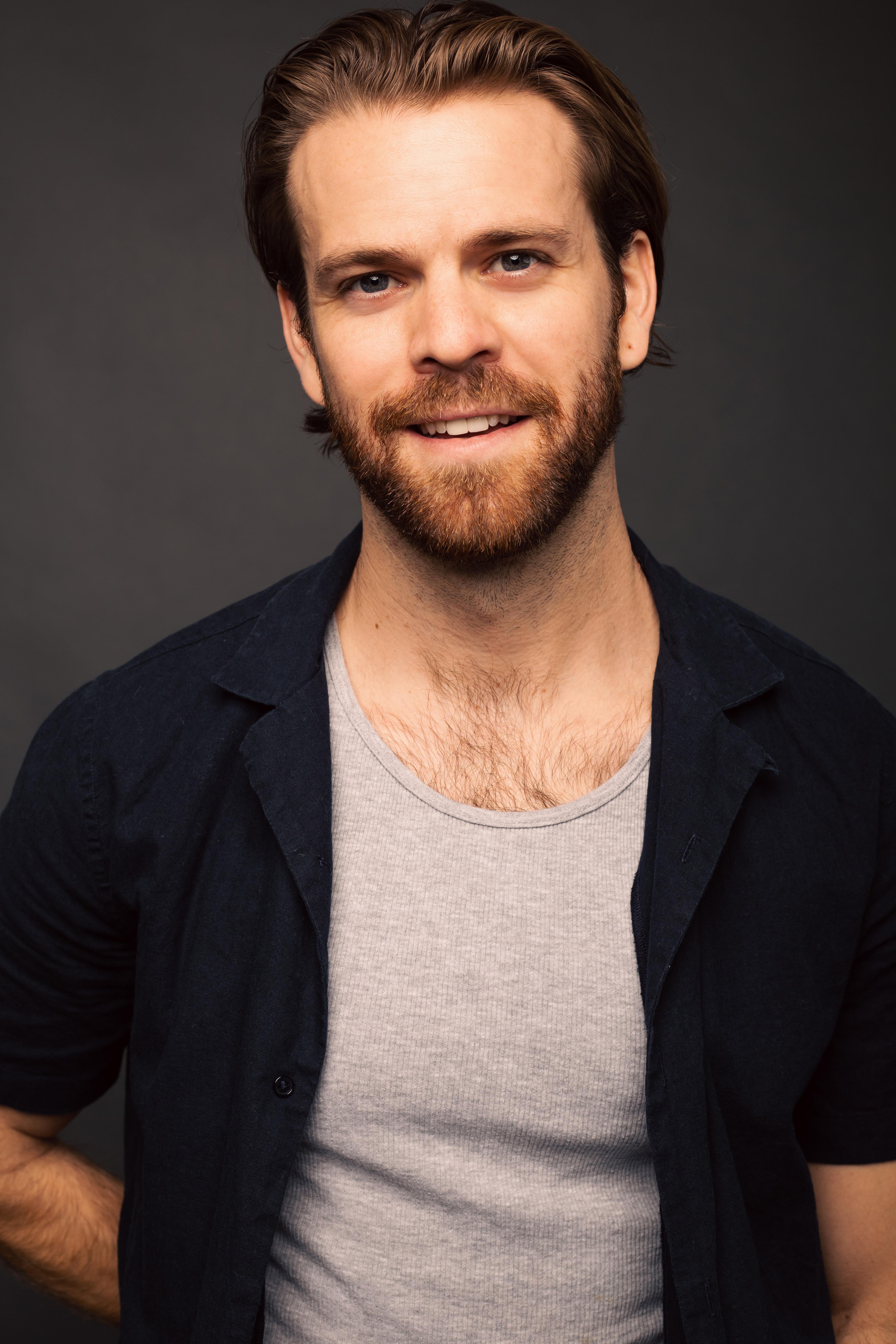 actor Casey James large photo