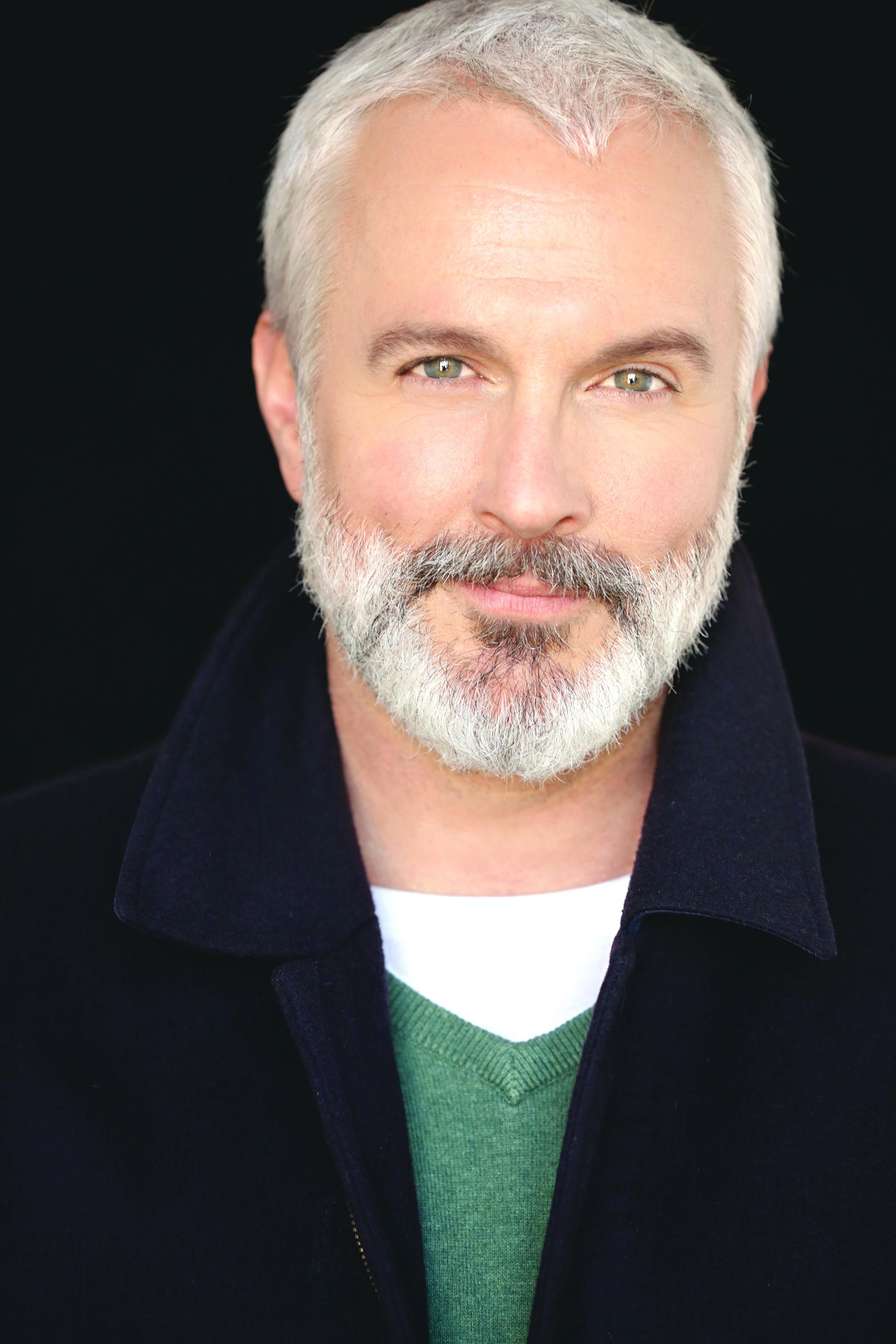 actor Shannon Lee Holmes large photo