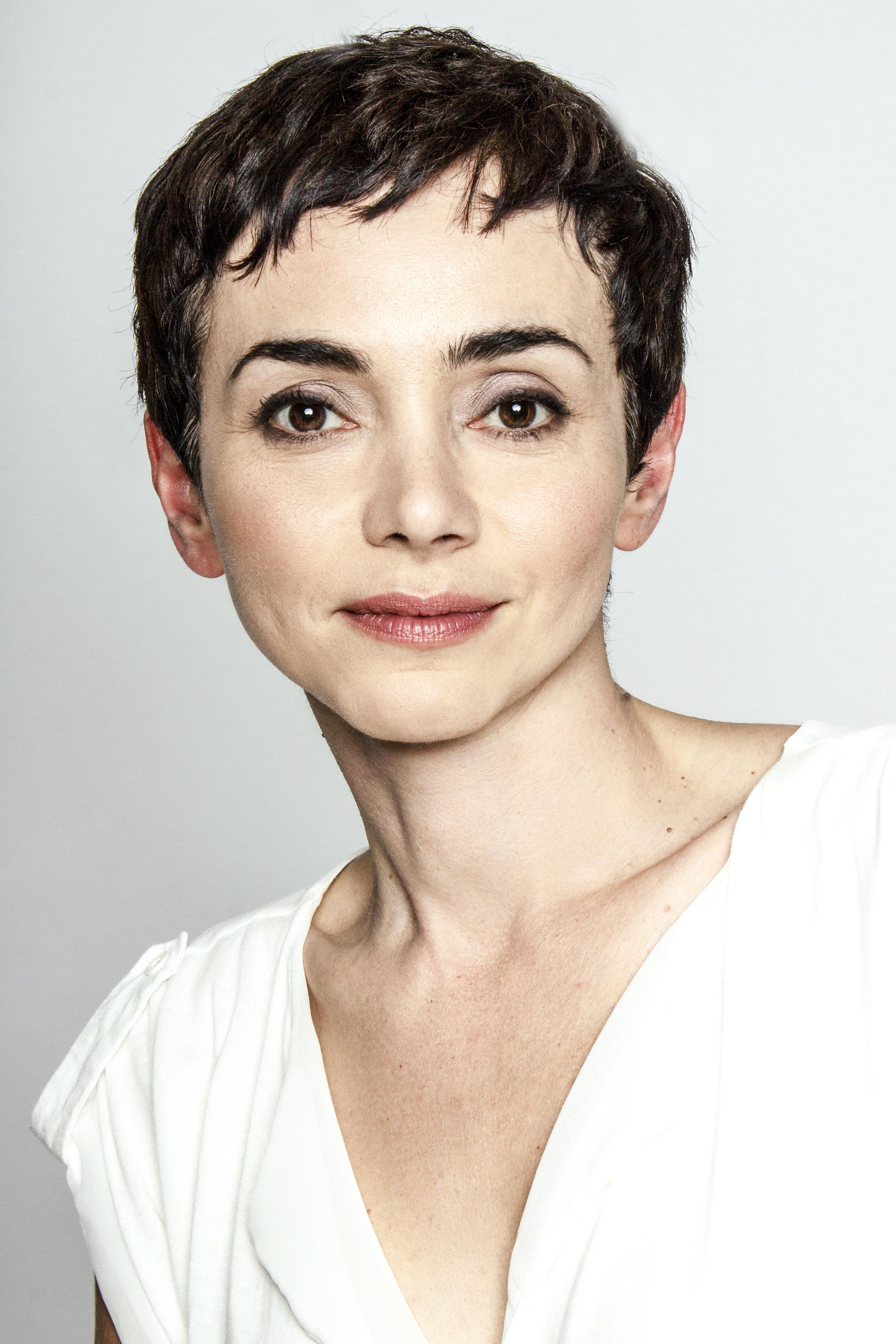 actor Helene Maksoud large photo