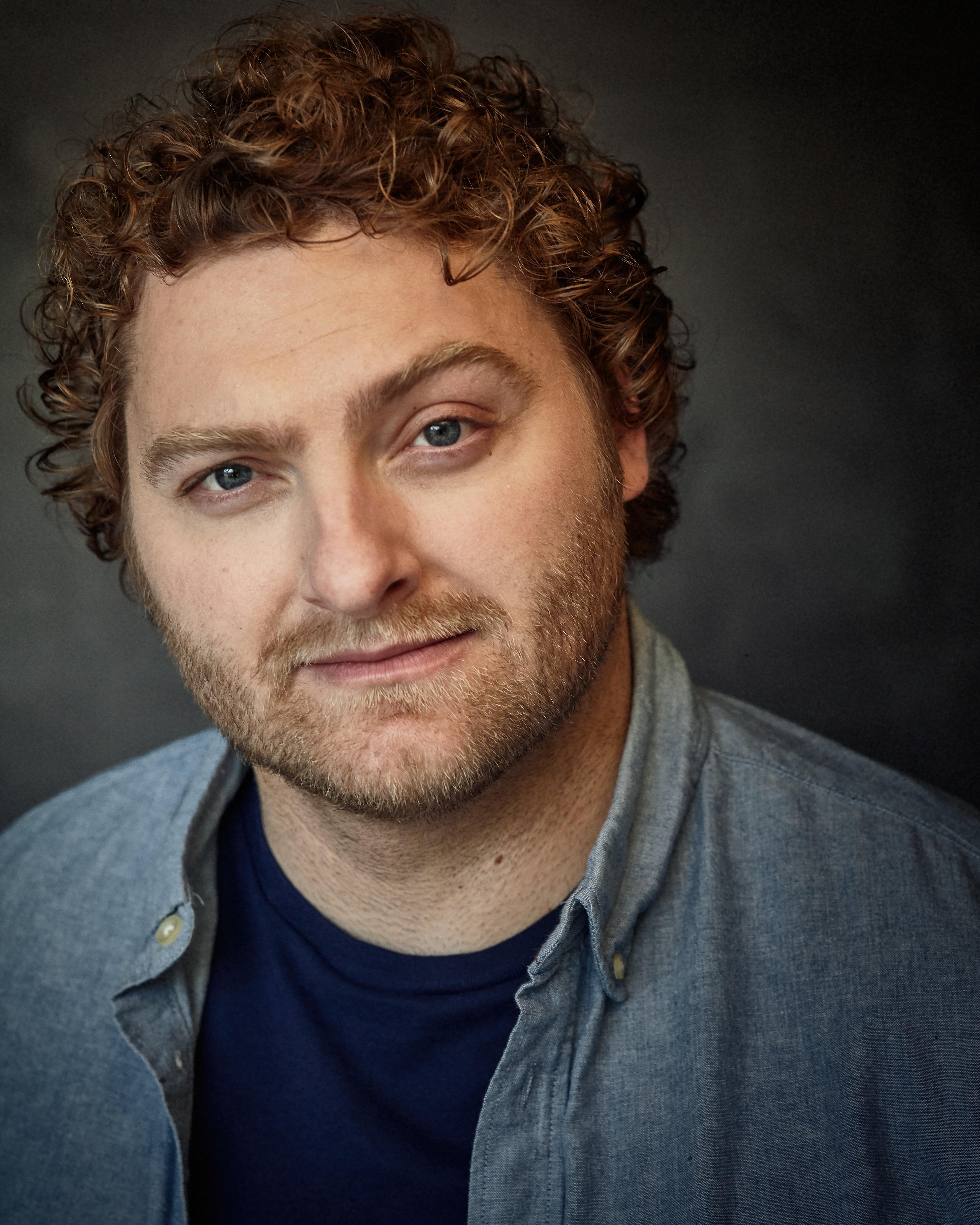 actor Alasdair Martin large photo