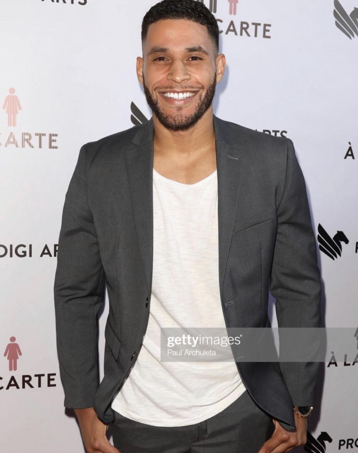 actor Juan Gil large photo