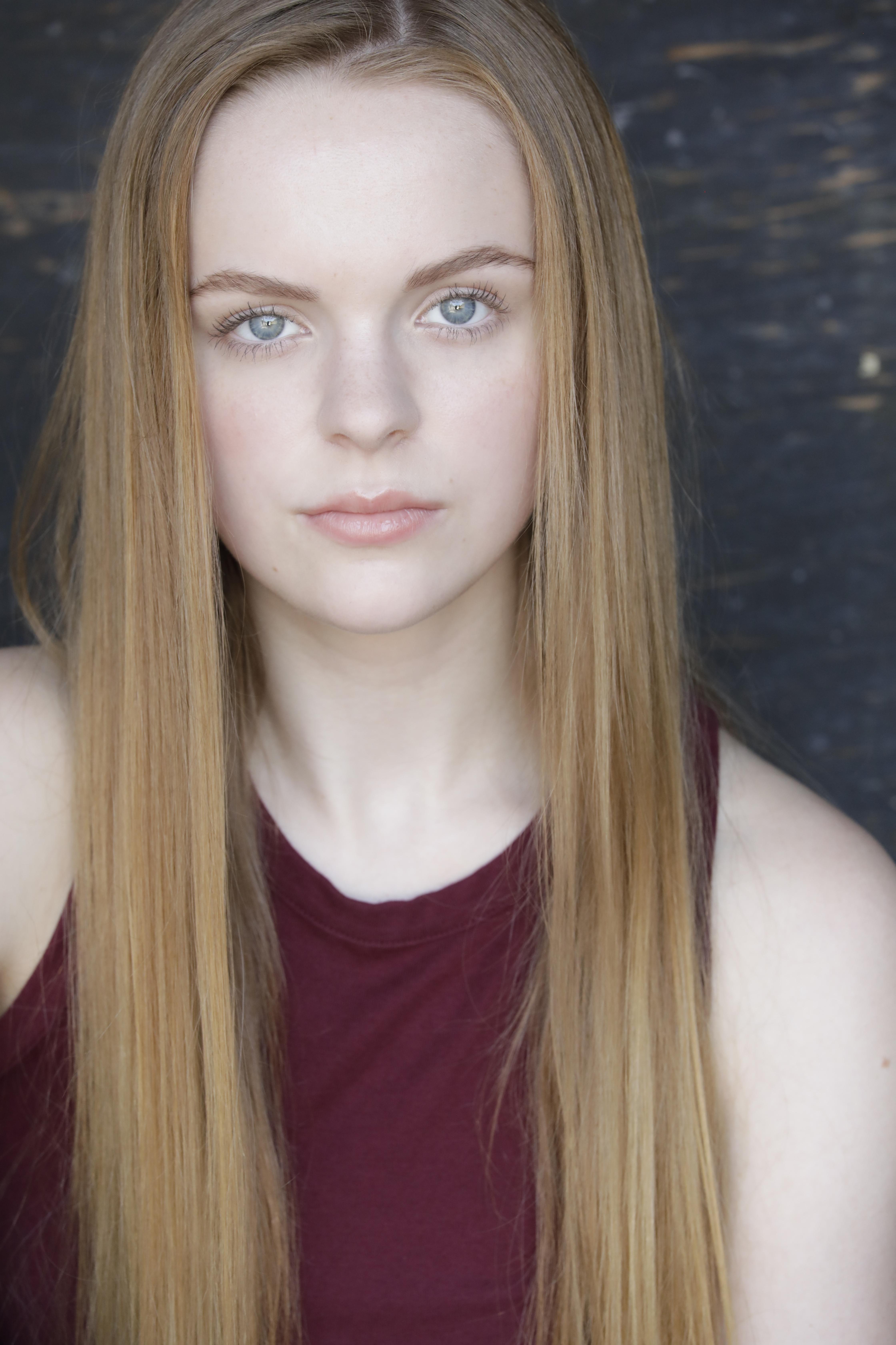 actor Katelyn Kapocsi large photo