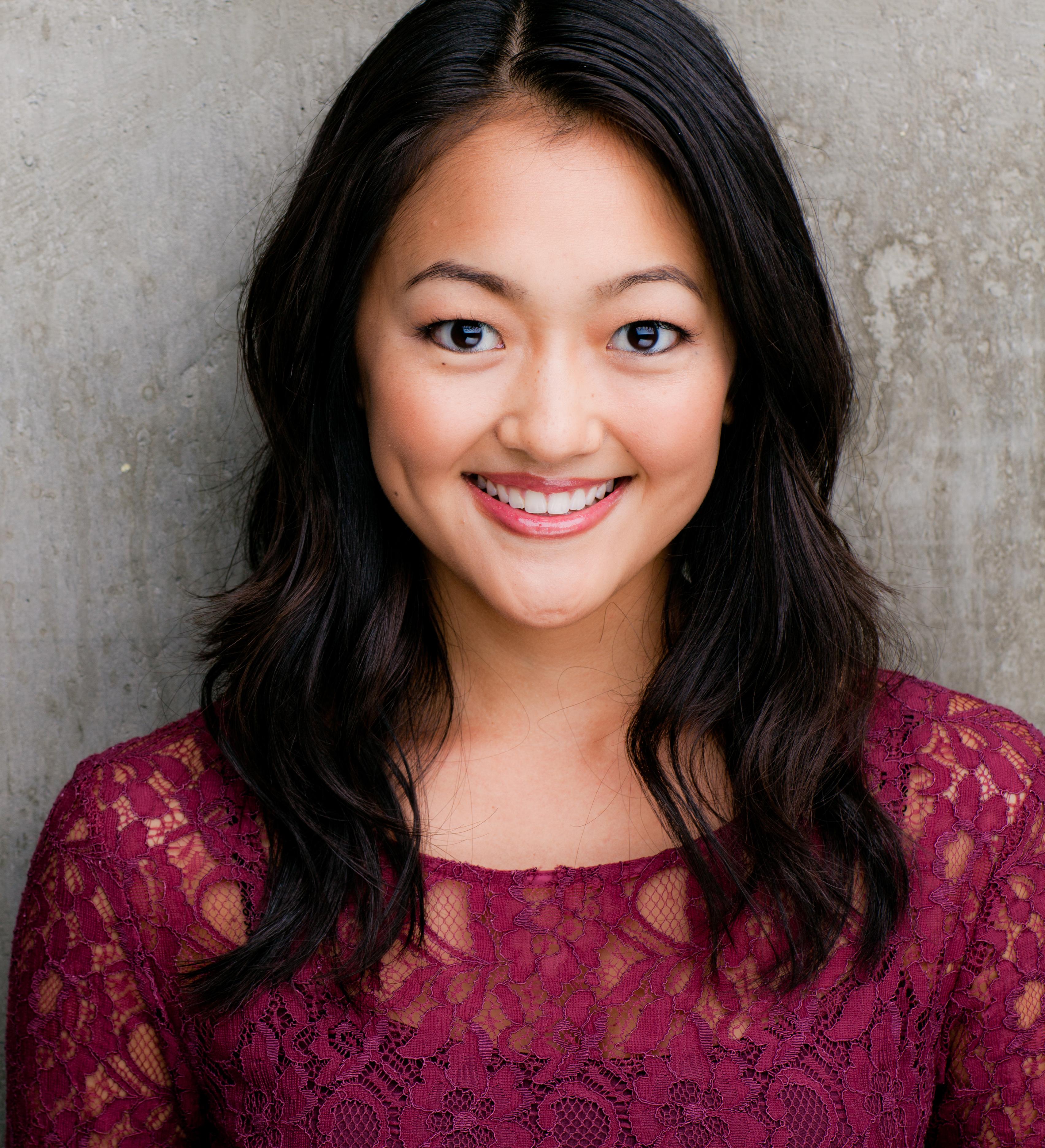 actor Amy Okuda large photo