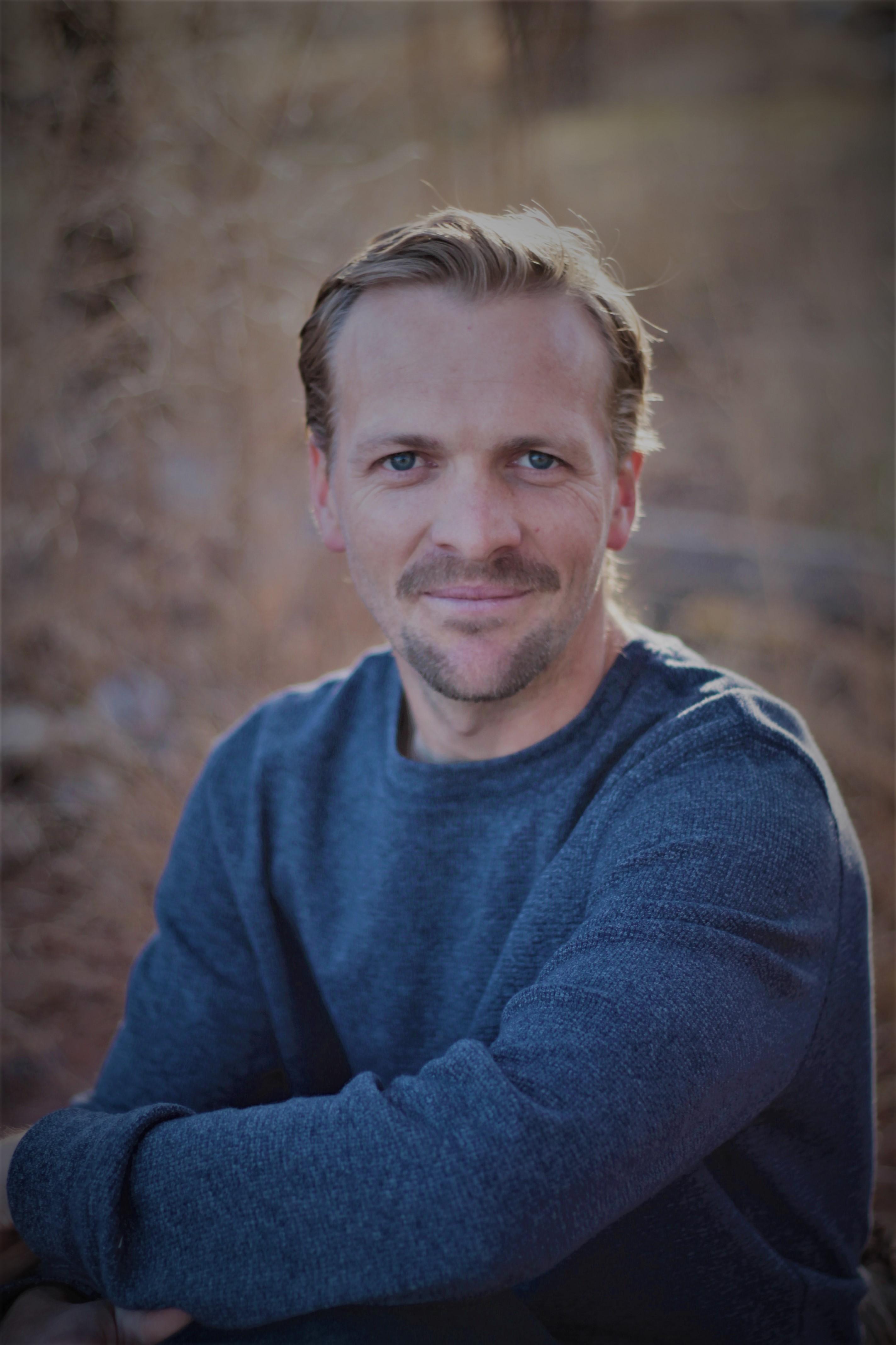 actor Ducon Williams large photo