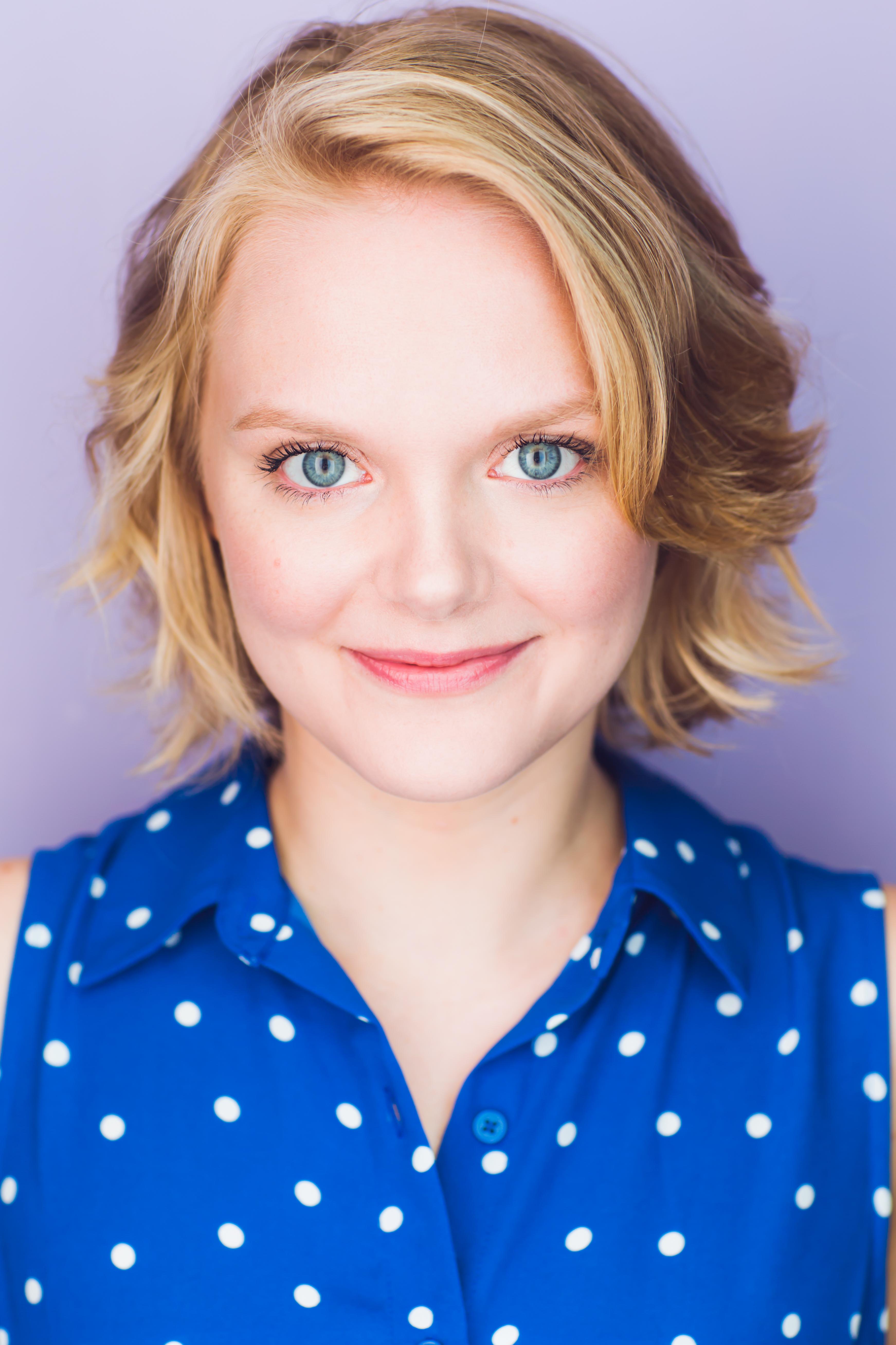 actor Samantha Moyer large photo