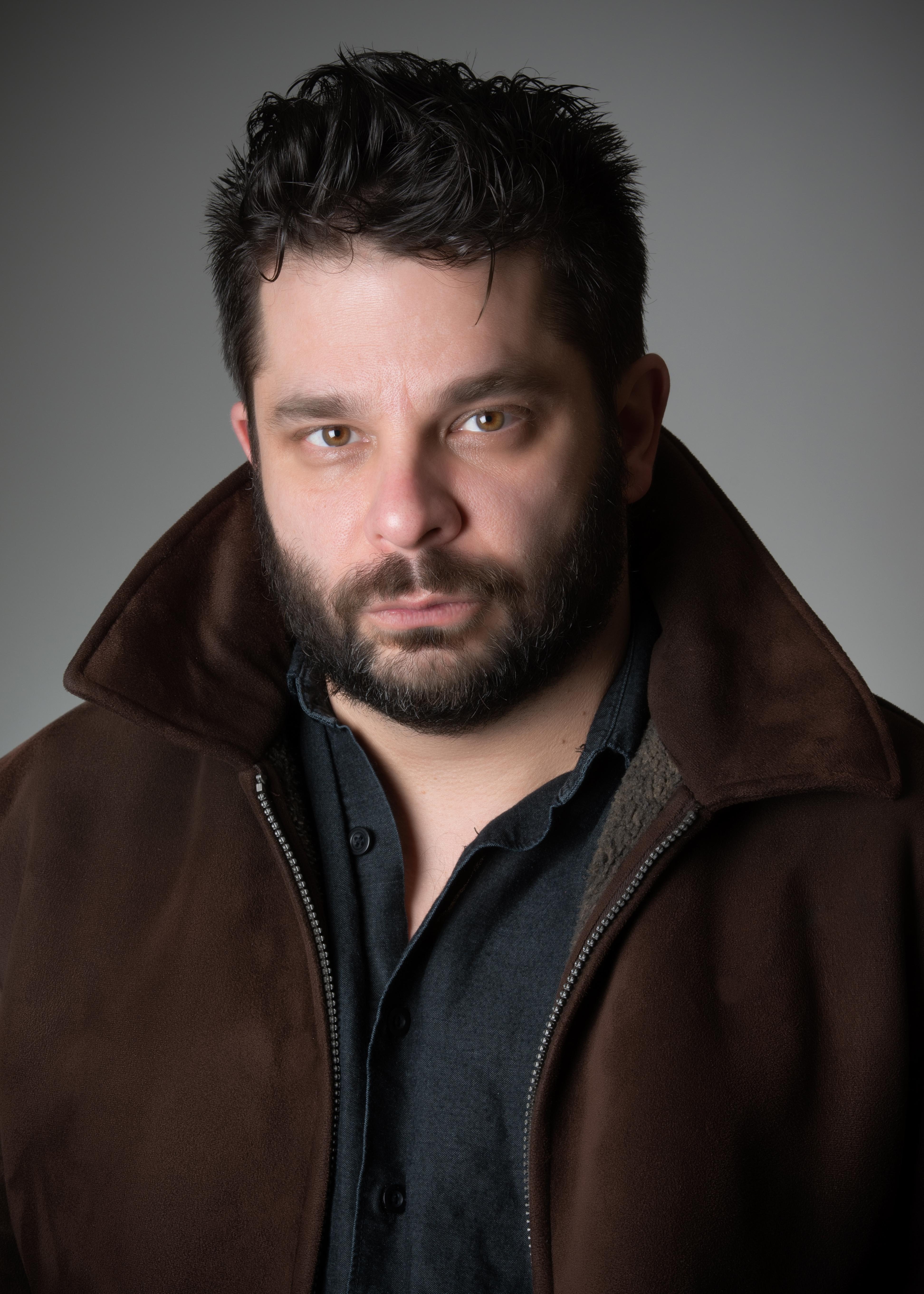 actor Edward Carnevale large photo