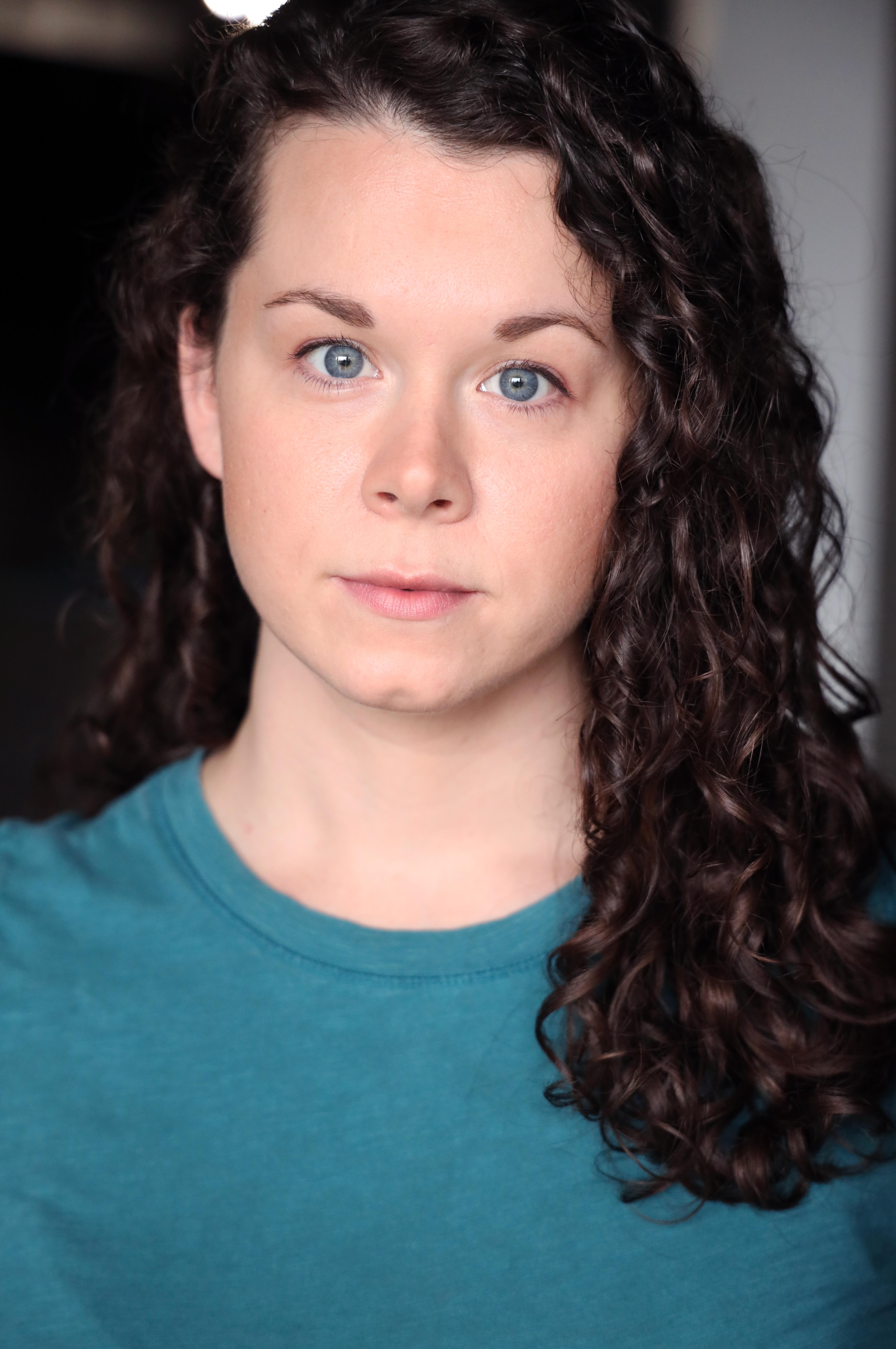 actor Erin Cessna large photo