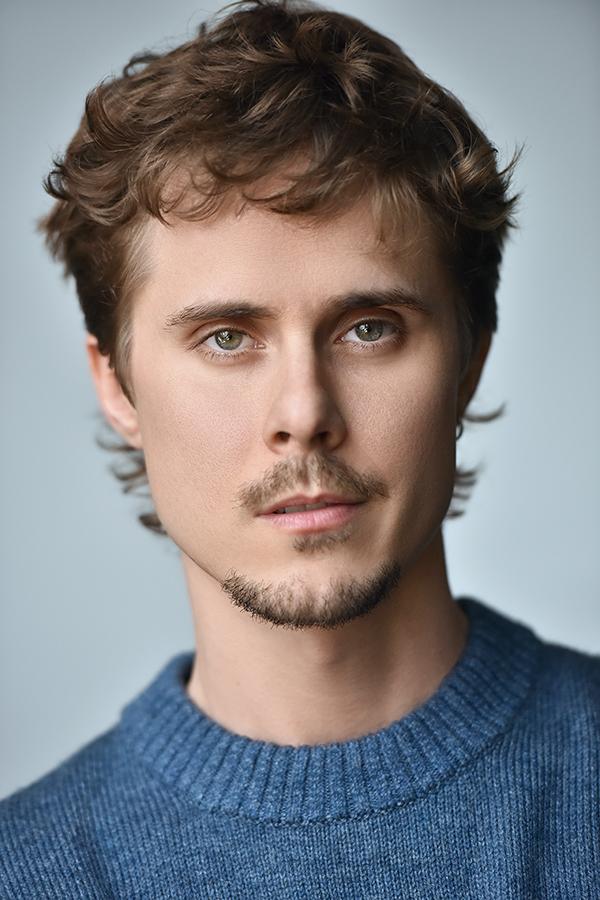 actor Baker Powell large photo