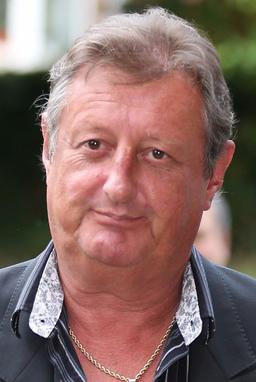 actor Eric Bristow large photo