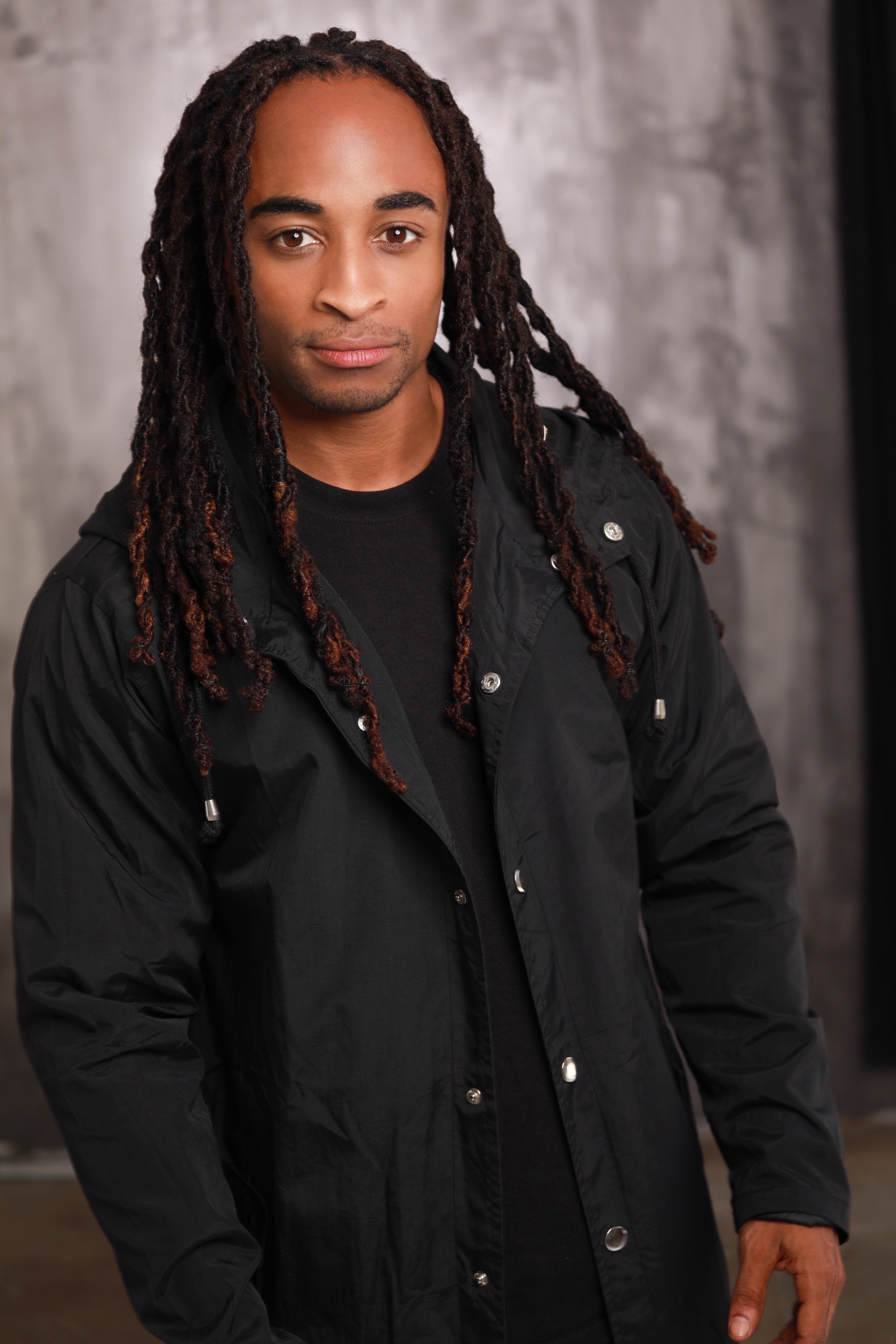 actor Ursa Gifted Major large photo