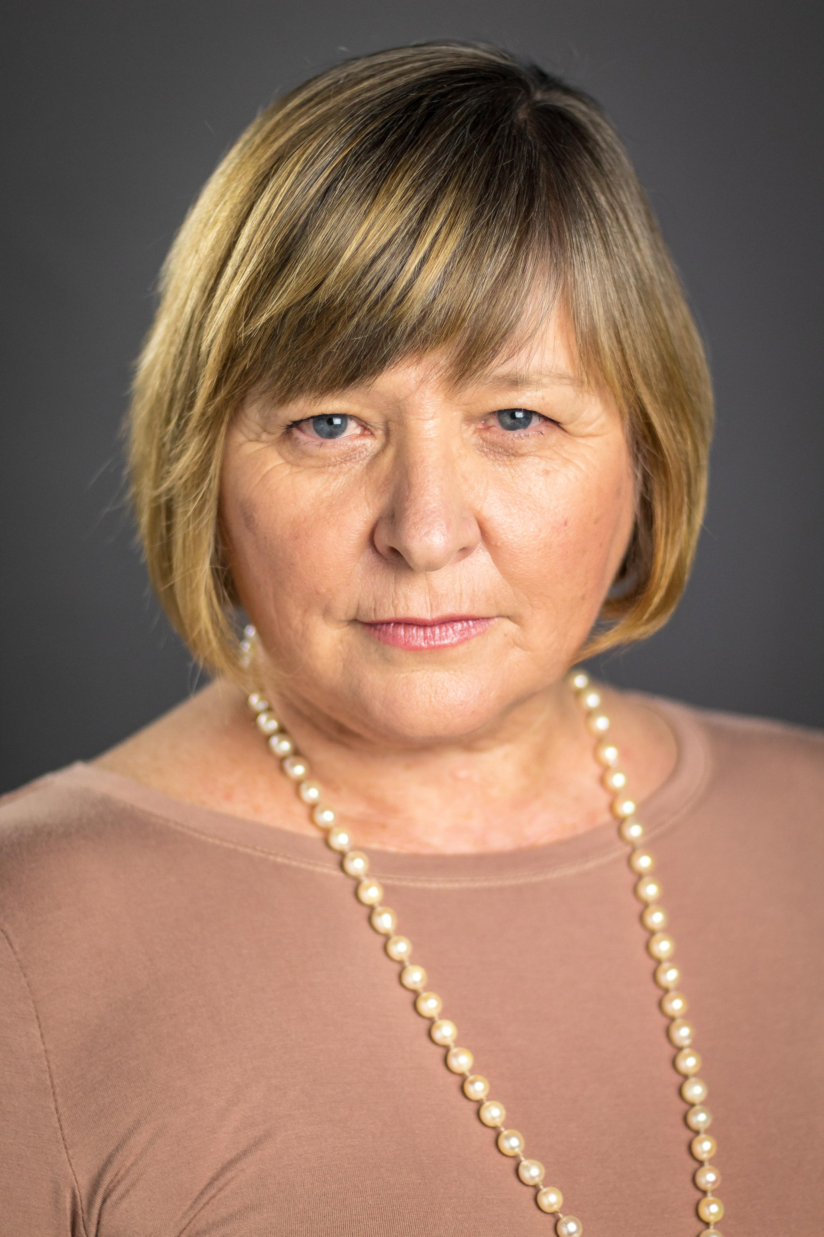 actor Debra Eckloff large photo