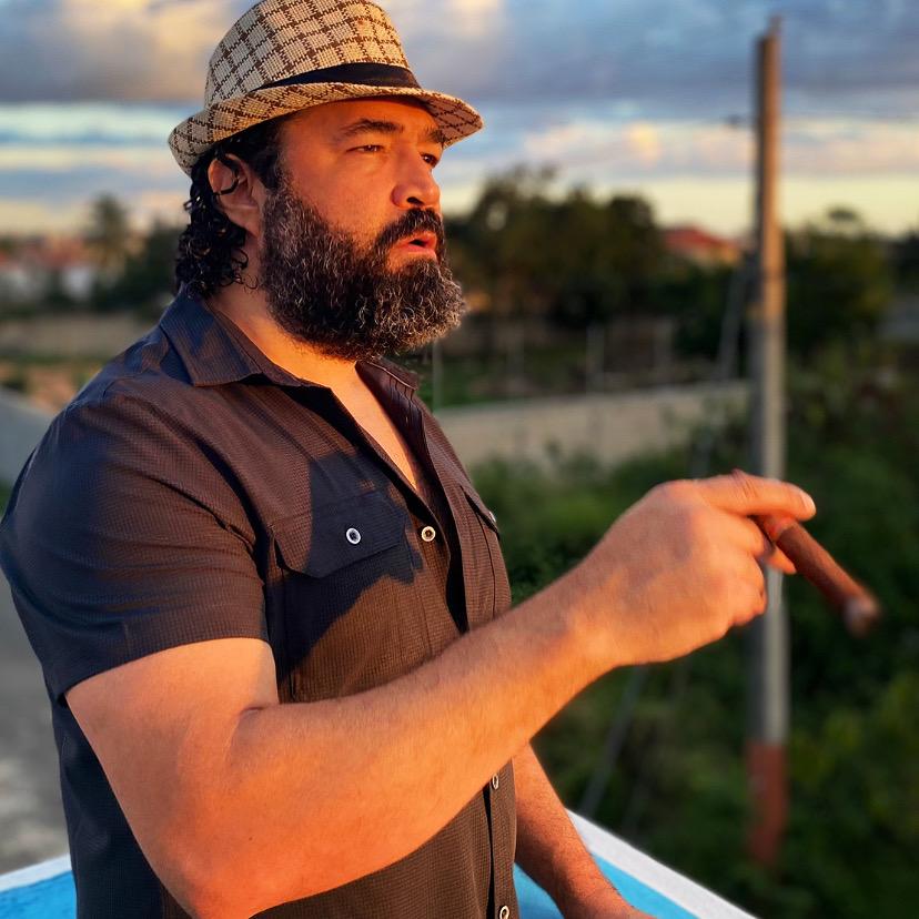 actor Mauricio Ovalle large photo