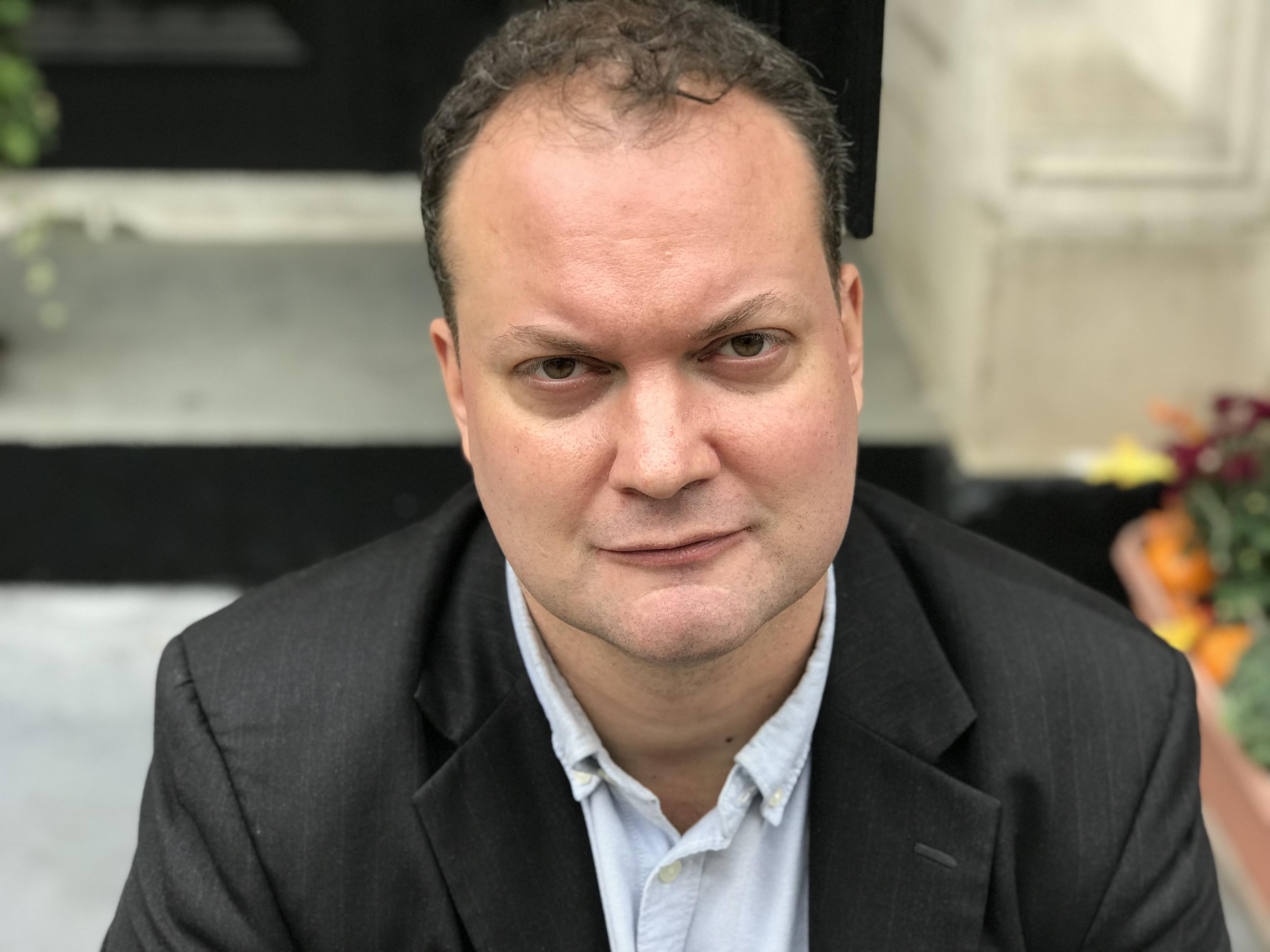 actor Brian Faherty large photo