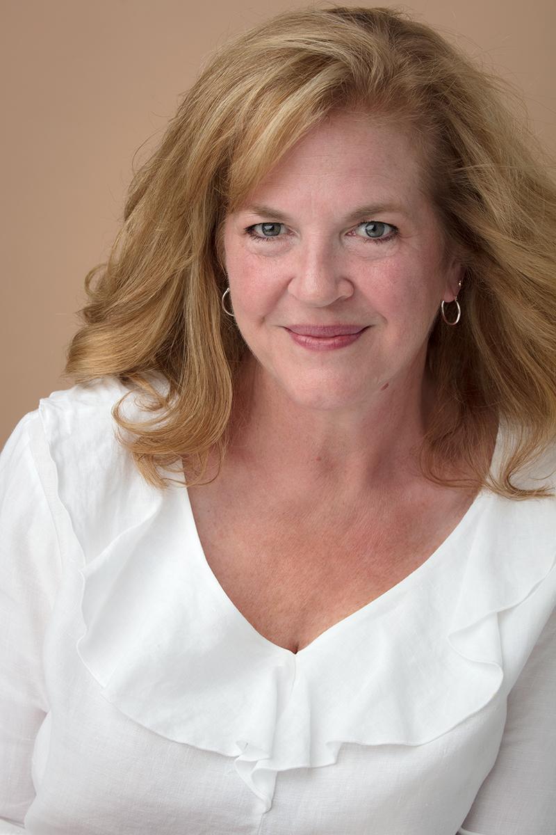 actor Elizabeth Sampson large photo actor Elizabeth Sampson large photo