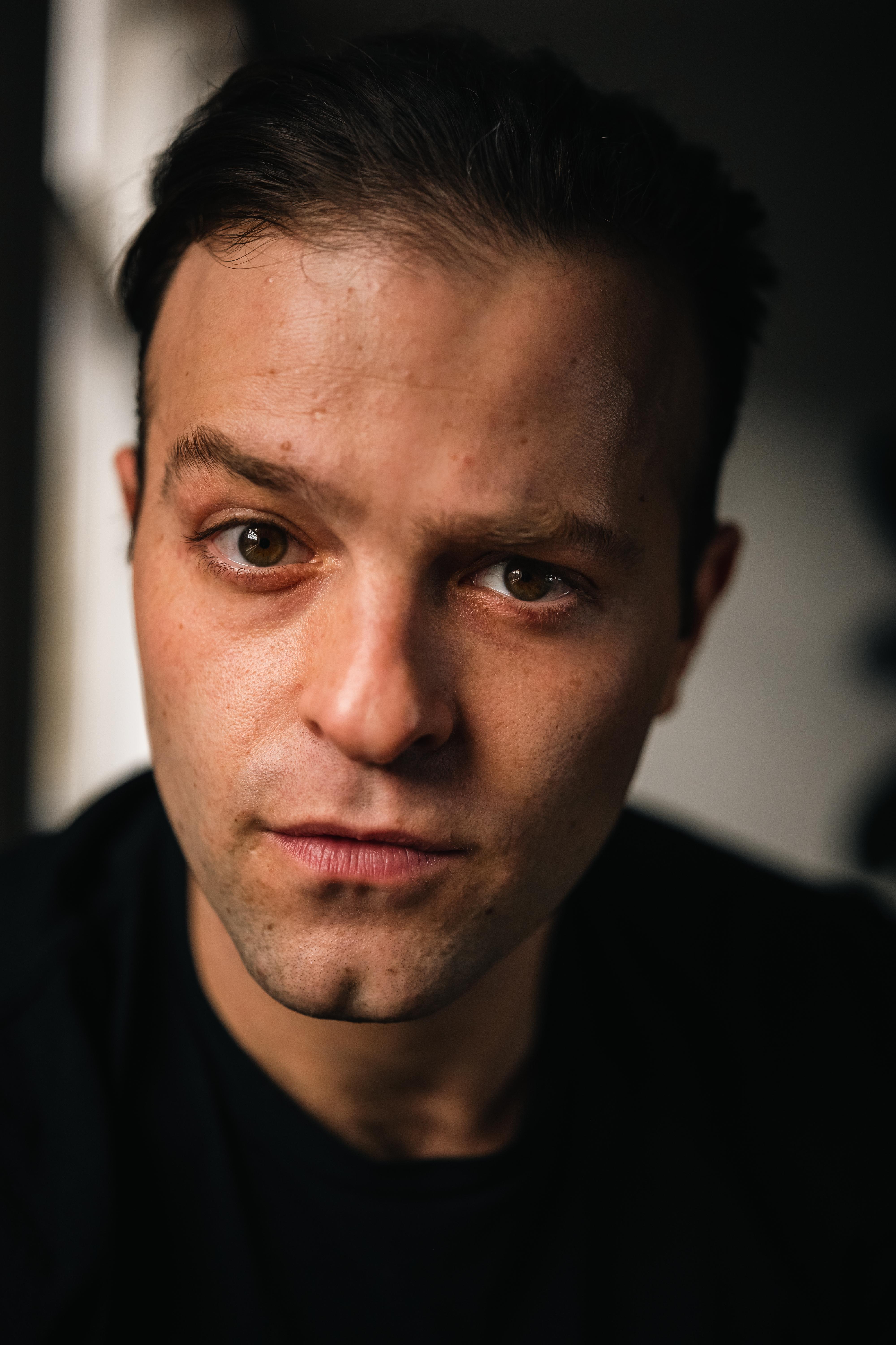 actor Teddy Robson large photo