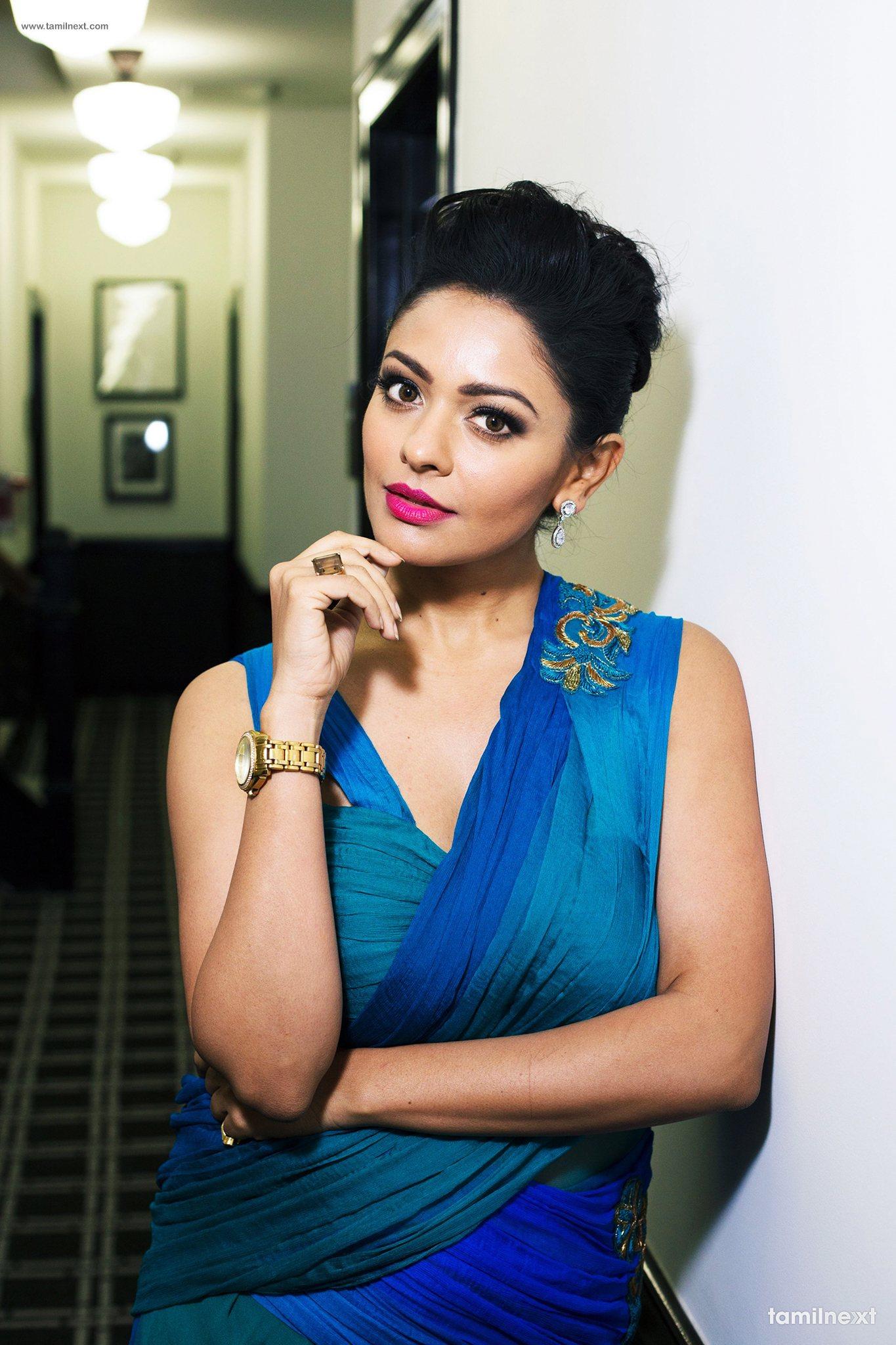 actor Pooja Kumar large photo