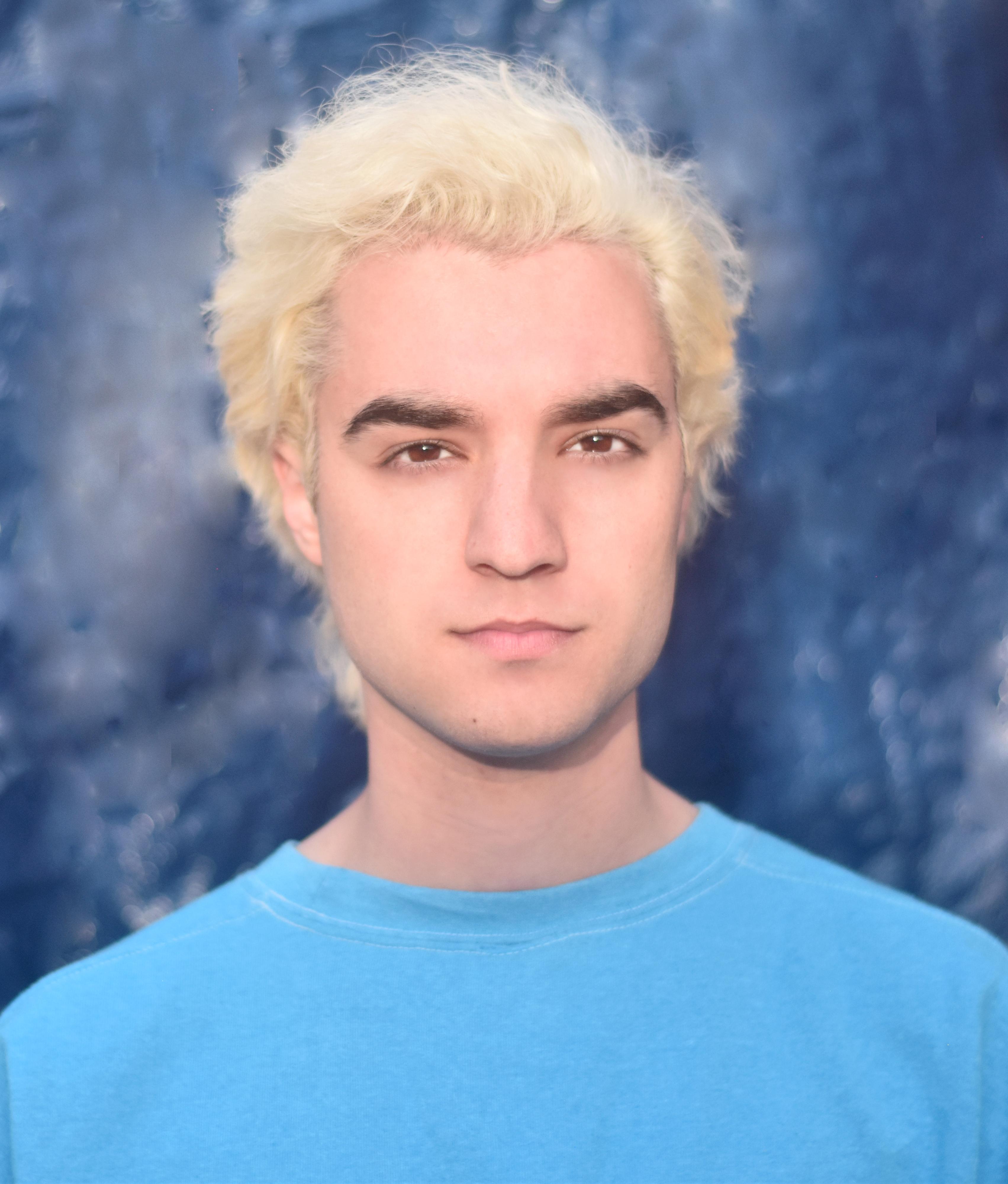 actor Daniel DiVenere large photo