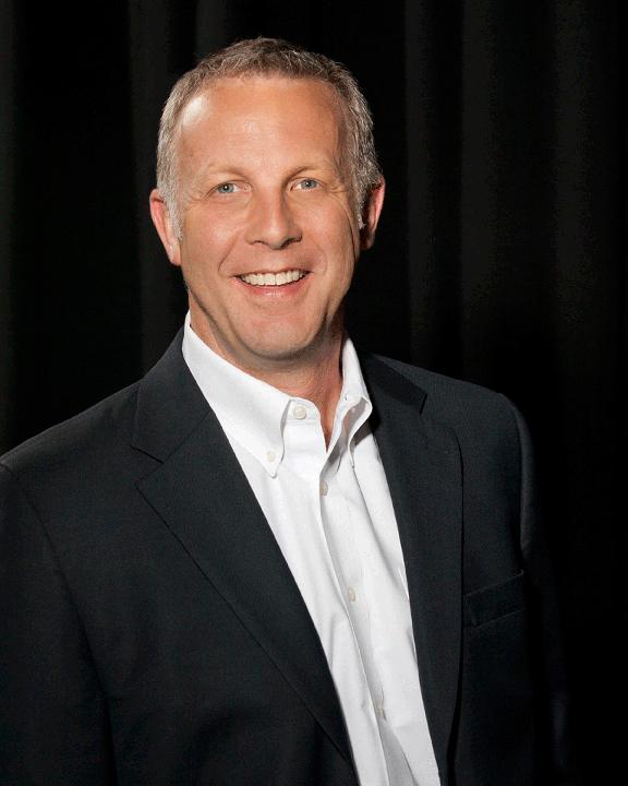 actor Scott Hoke large photo