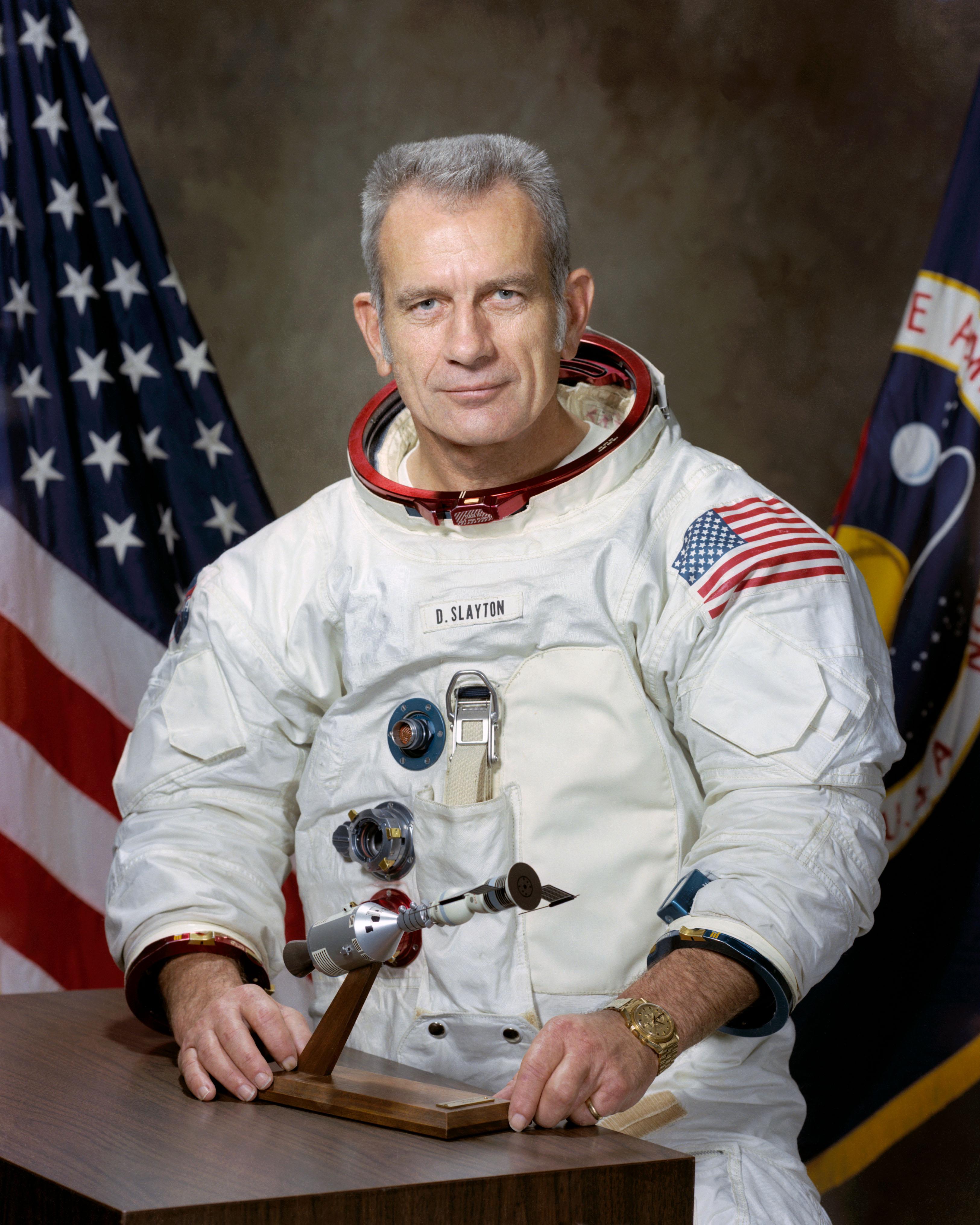 actor Deke Slayton large photo