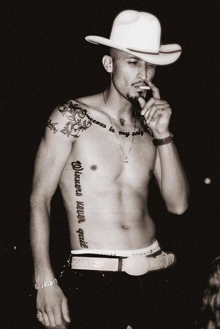 actor Jimmy Valdez large photo