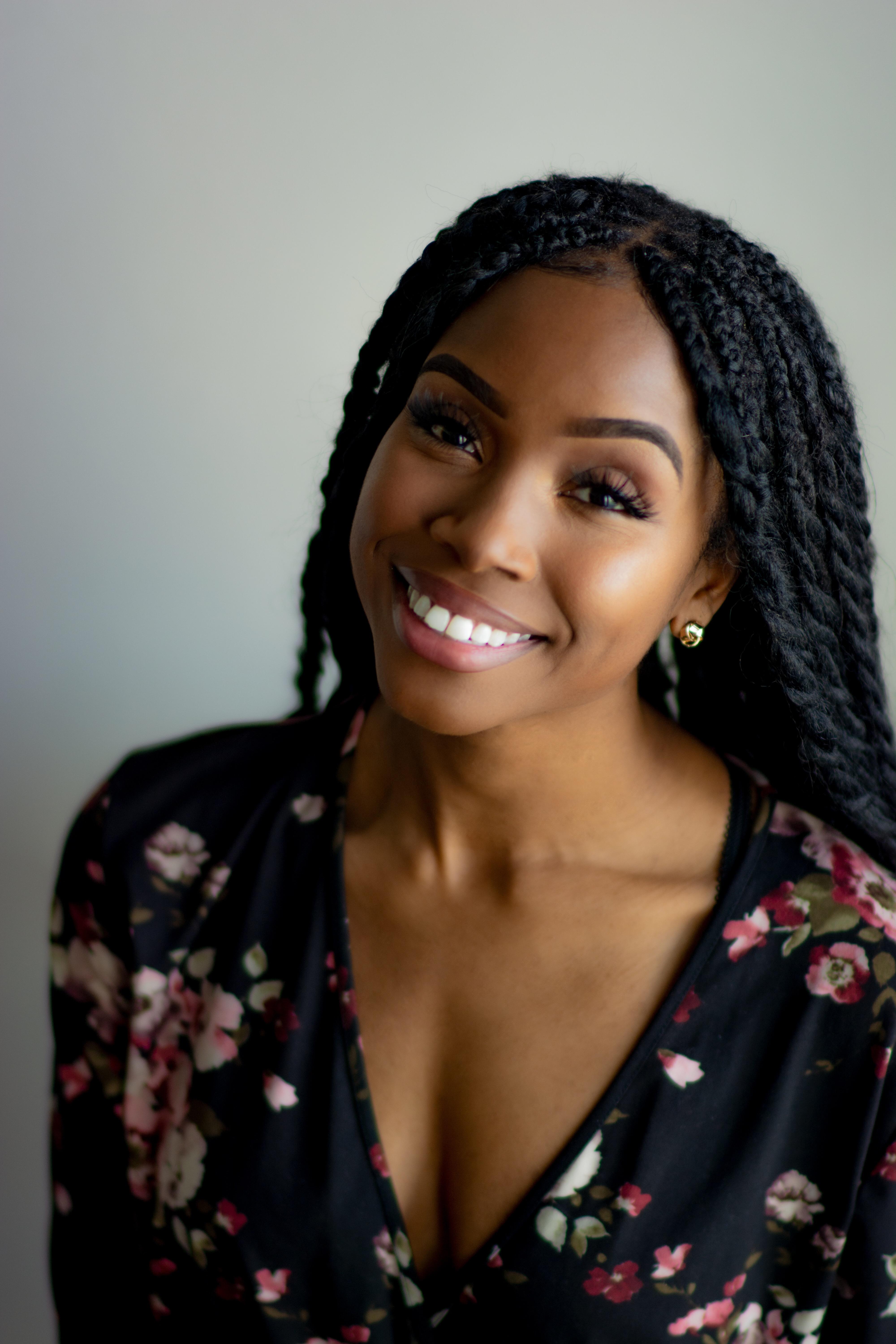 actor Dessi Sykes large photo