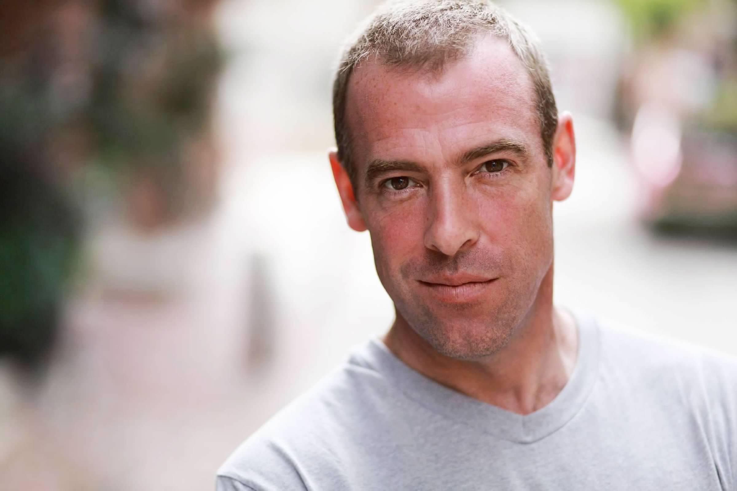 actor Ian Merrill Peakes large photo