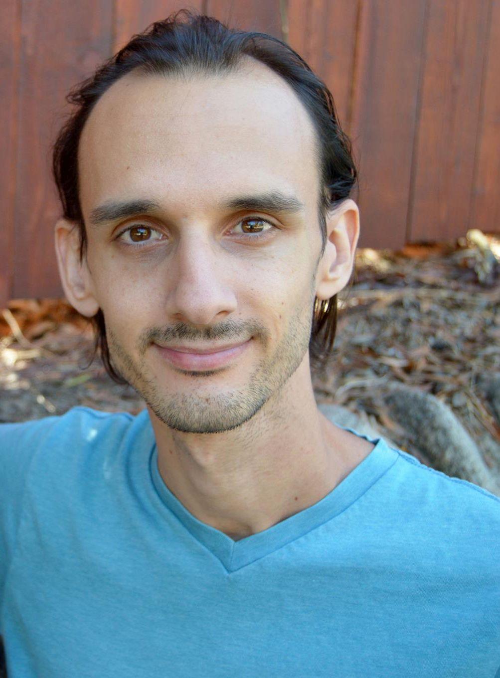 actor Lucien Dodge large photo