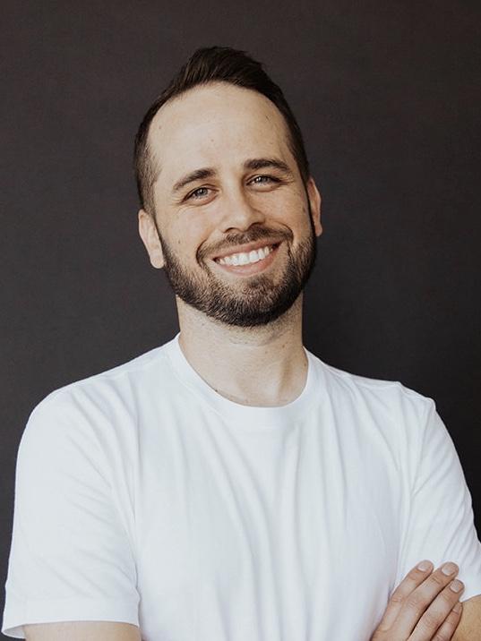 actor Shaun Johnson large photo